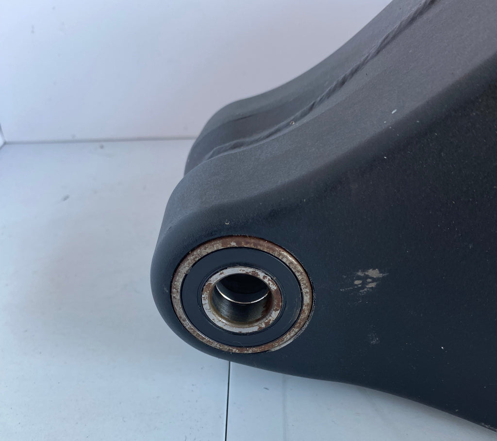 Bras oscillant noir Buell 1125R REF OEM