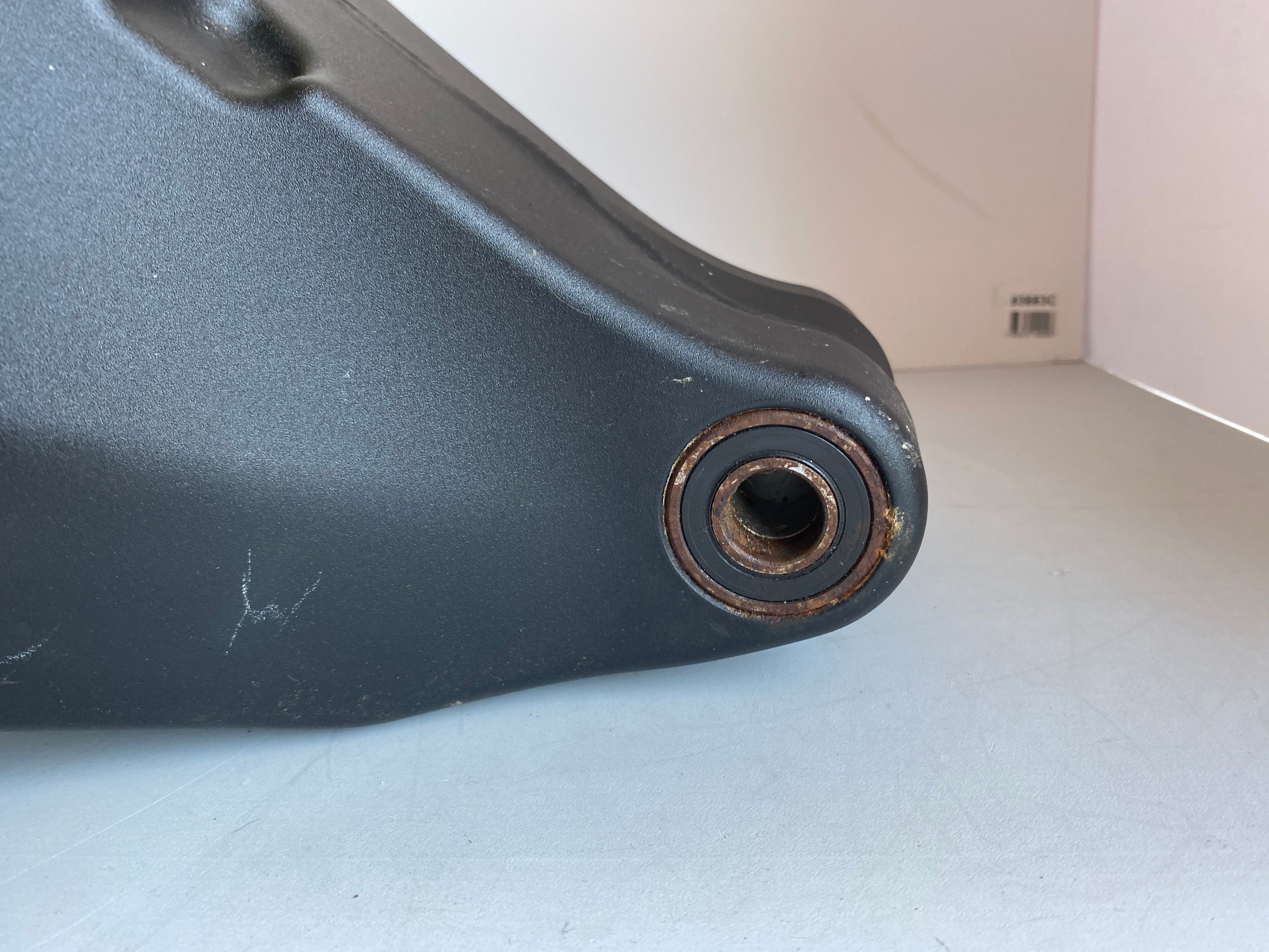 Bras oscillant noir Buell 1125R REF OEM