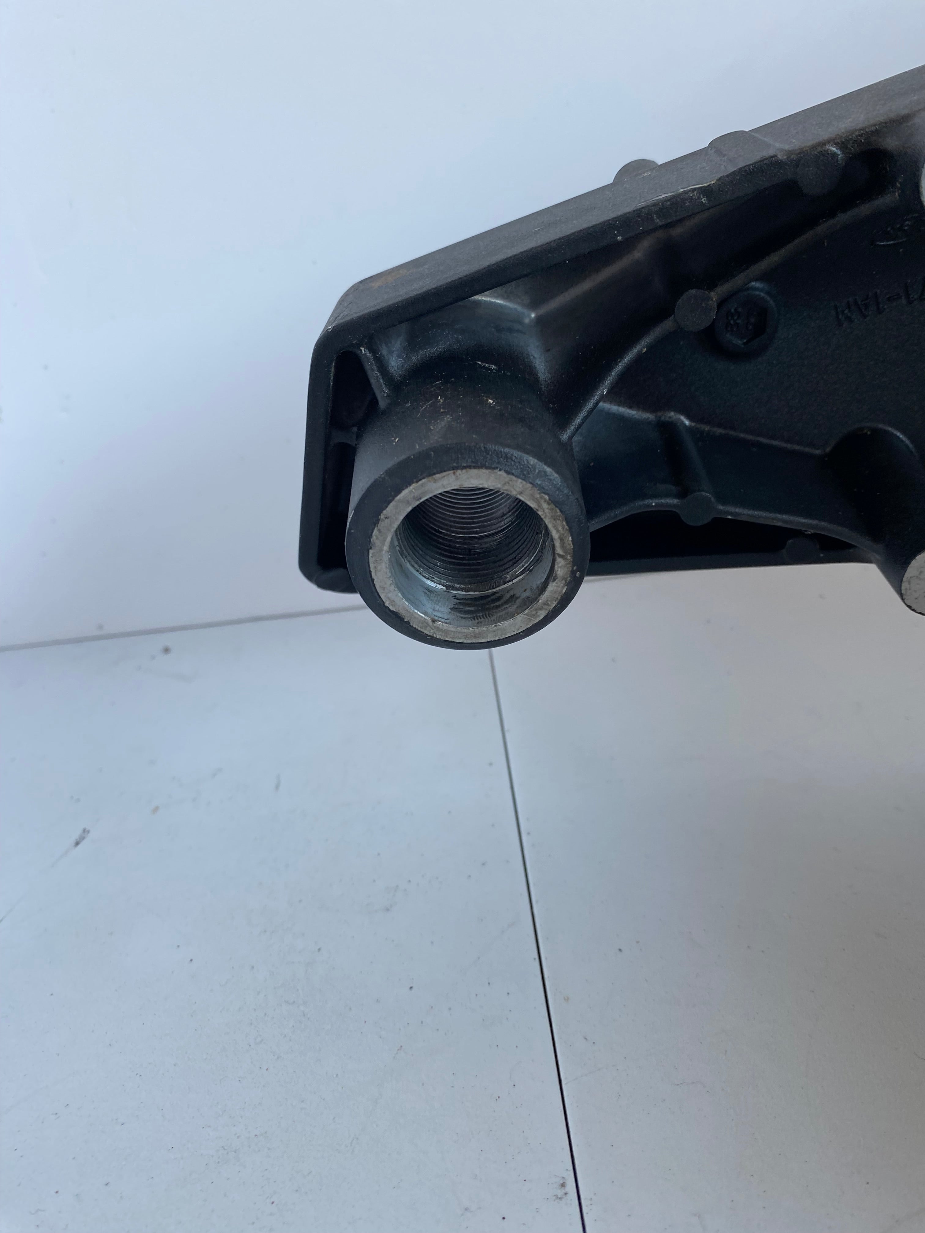 Bras oscillant noir Buell 1125R REF OEM