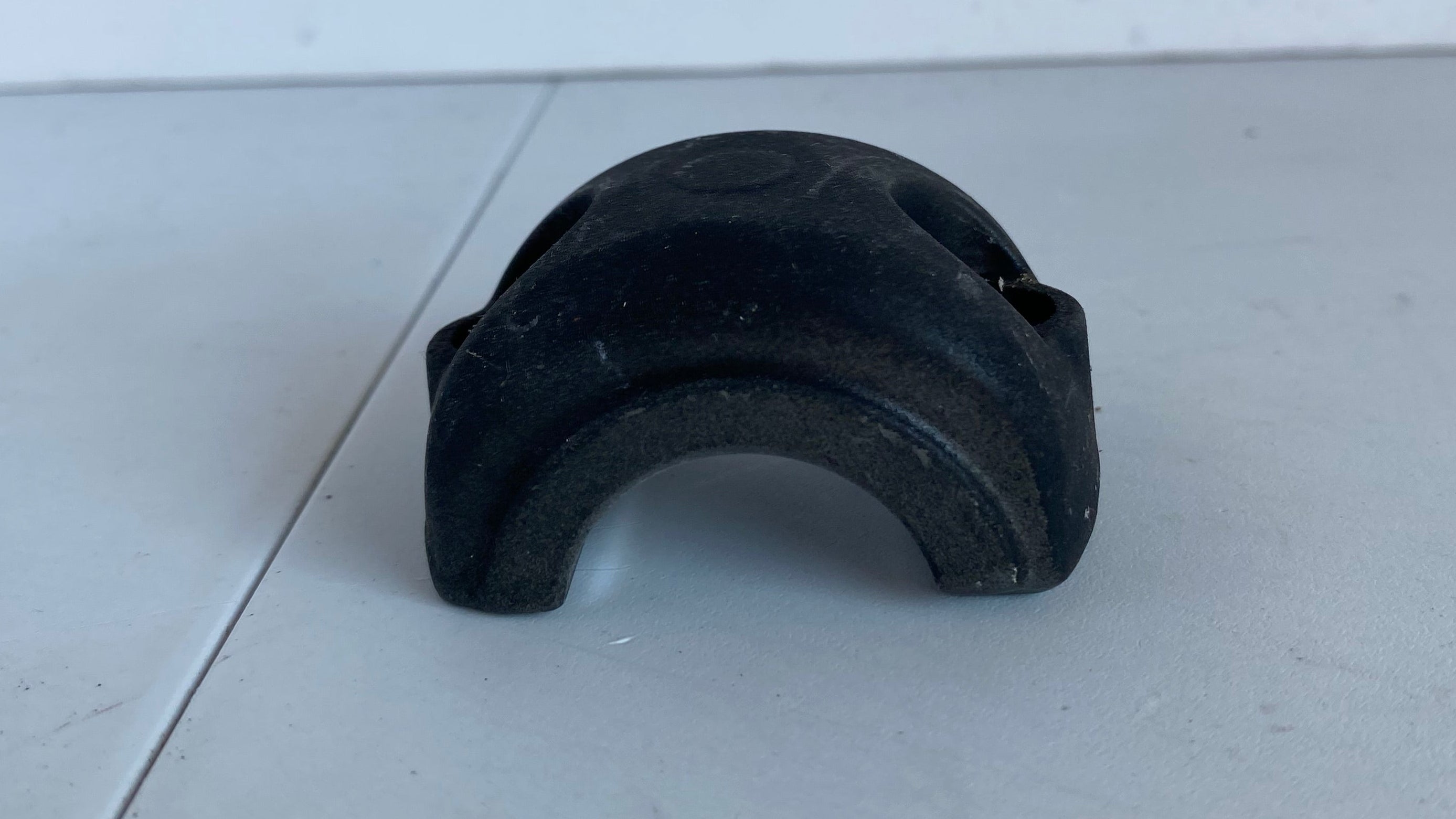 Collier de fourche inférieur Softail Rocker Harley Davidson REF OEM 46599-08