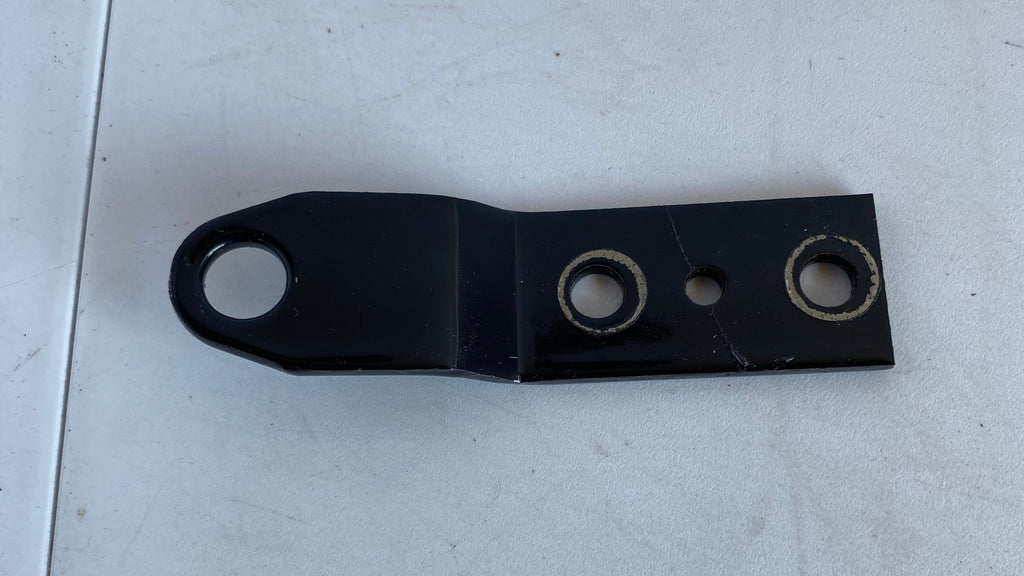 Black mounting bracket for Harley Davidson seat REF OEM 51740-10