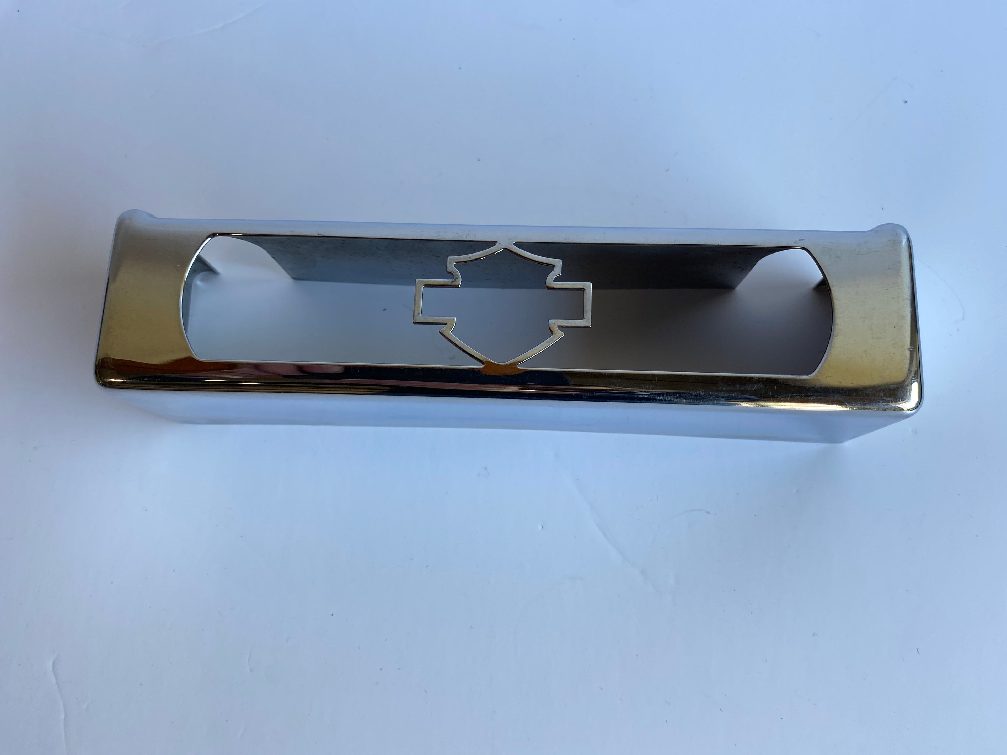Cache radiateur d'huile chrome Harley Davidson REF OEM 74601-99