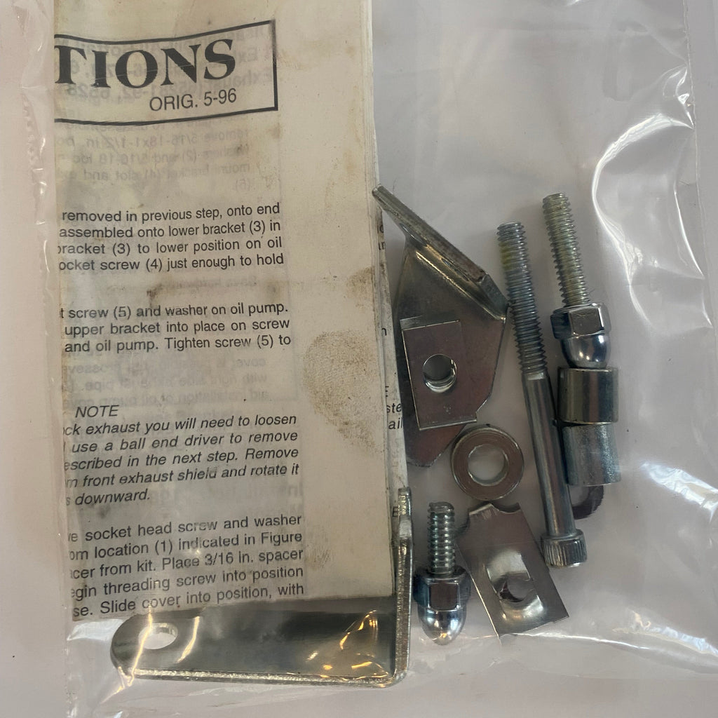 Kit de fixation cache pompe à huile Harley Davidson REF 66093-96 & 66395-92A