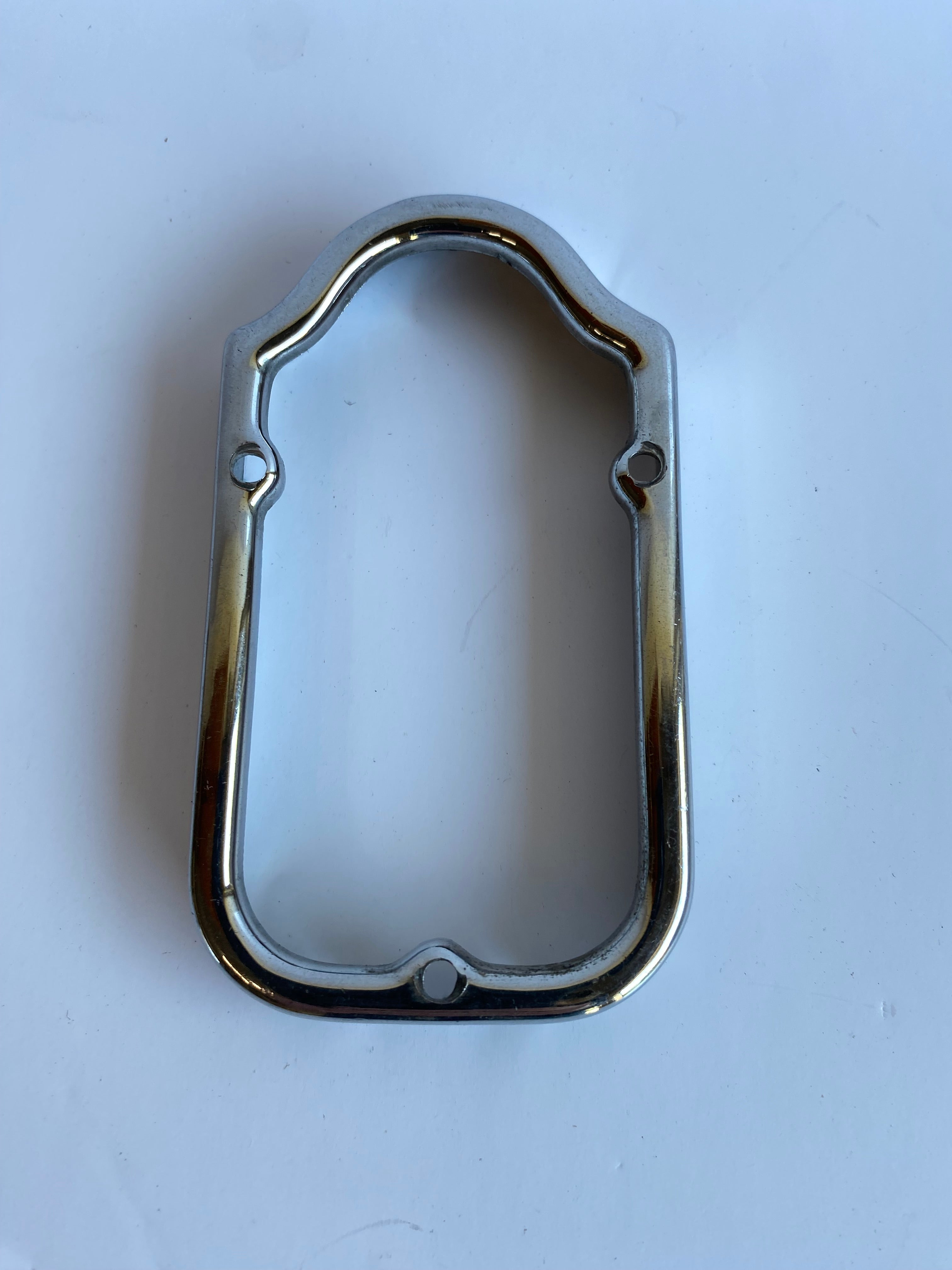 Cerclage de feu arrière chrome Tombstone Harley Davidson