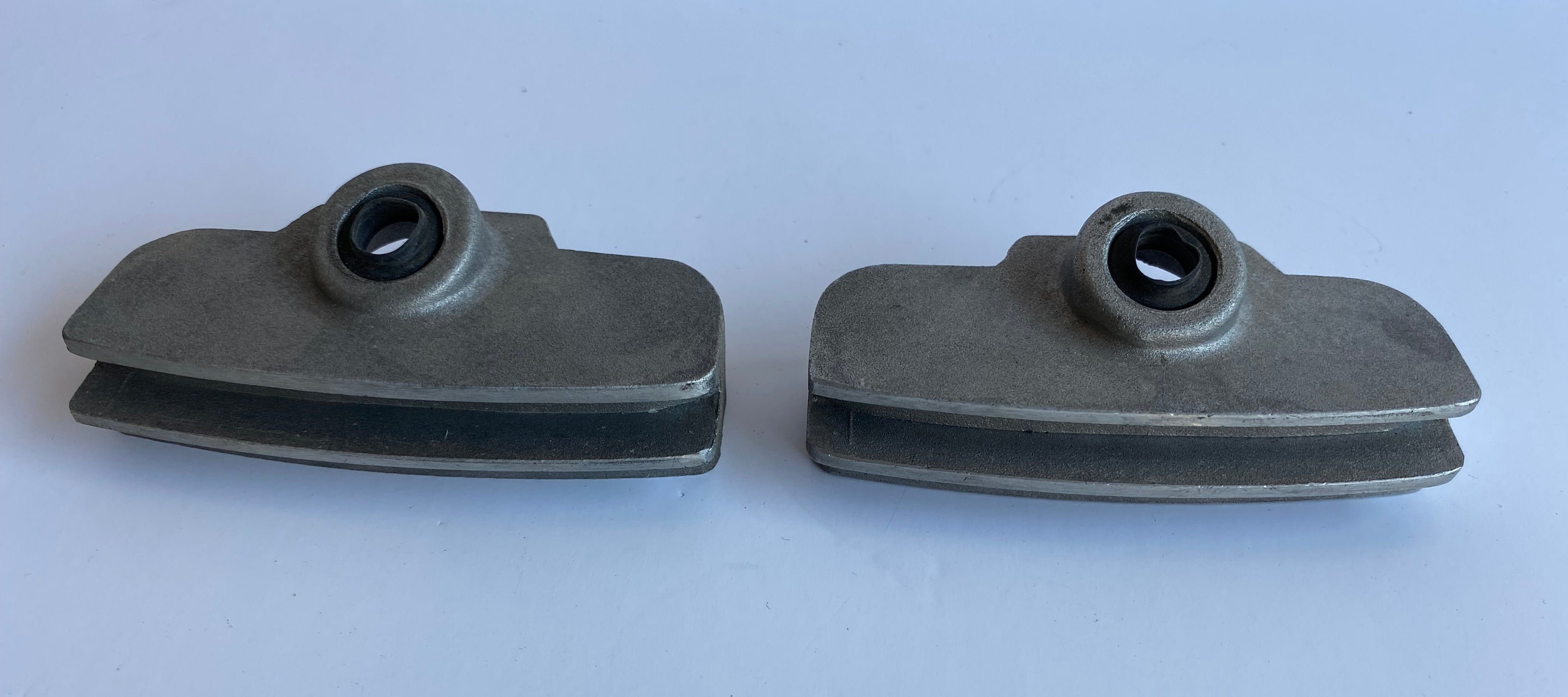 Caches bougies American Big Bike Harley Davidson ailettes alu