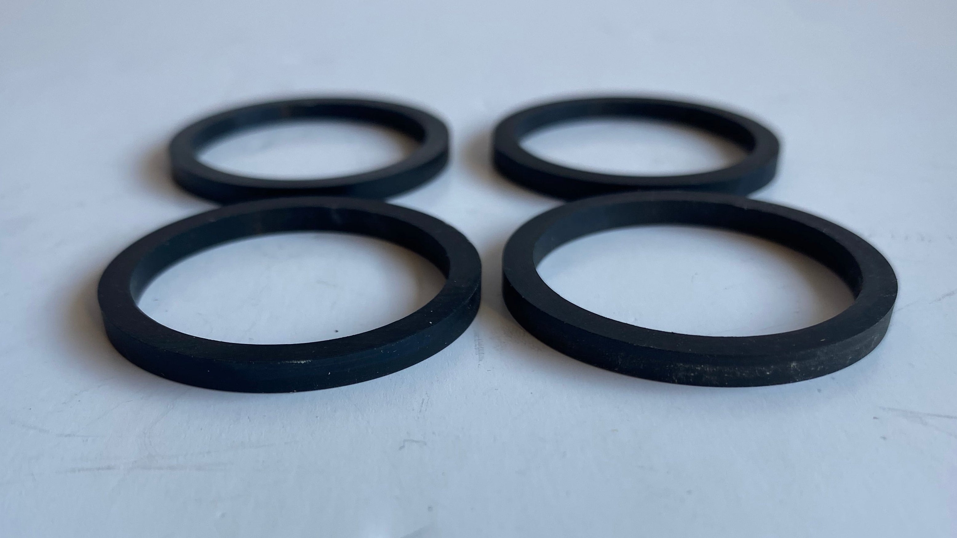 Jeu de 4 joints de pistons pour étrier de frein Performance Machine REF 0052-3002
