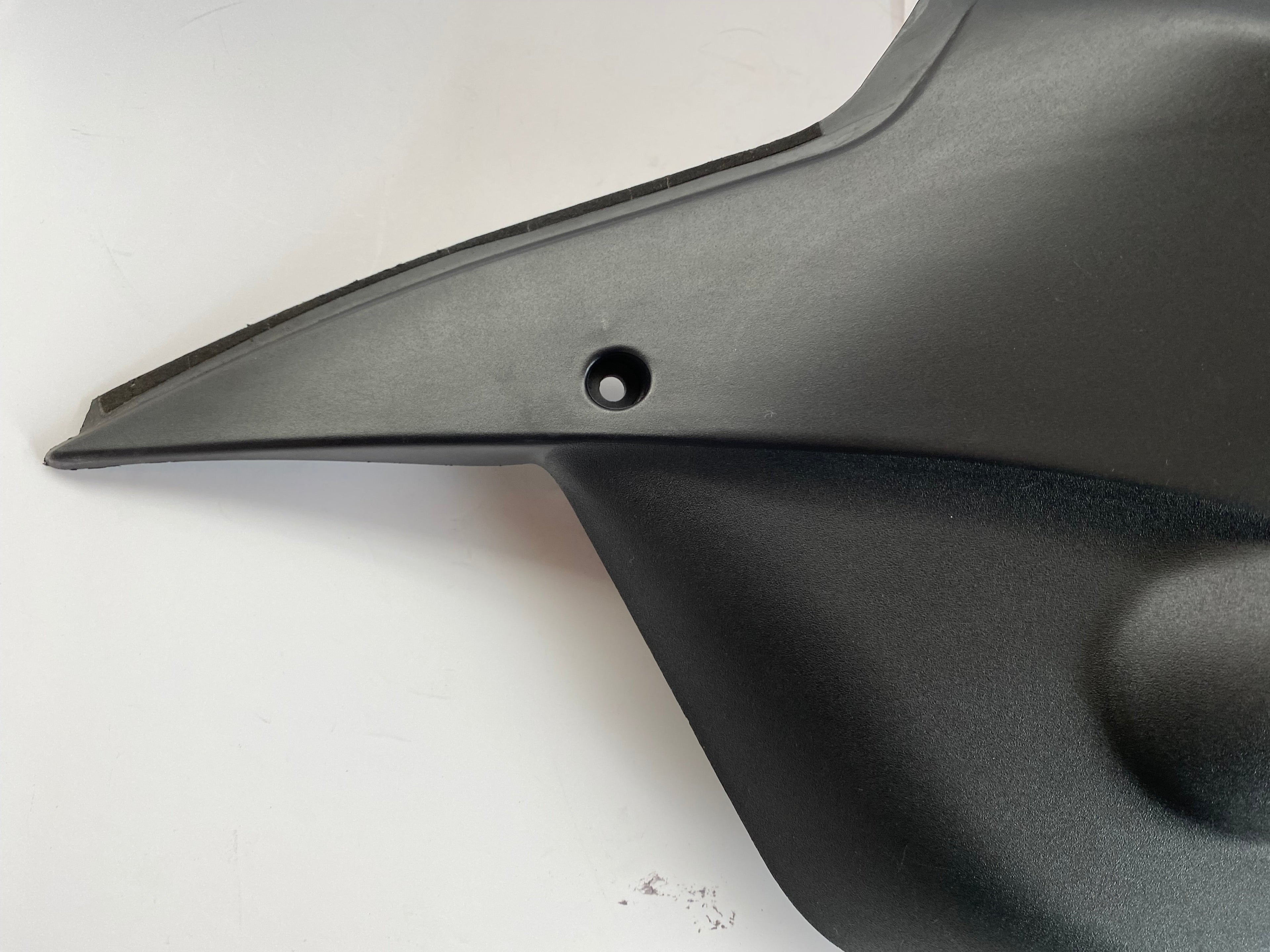 Couvercle cache filtre à air Buell X1 coté droit REF OEM : P1215.K