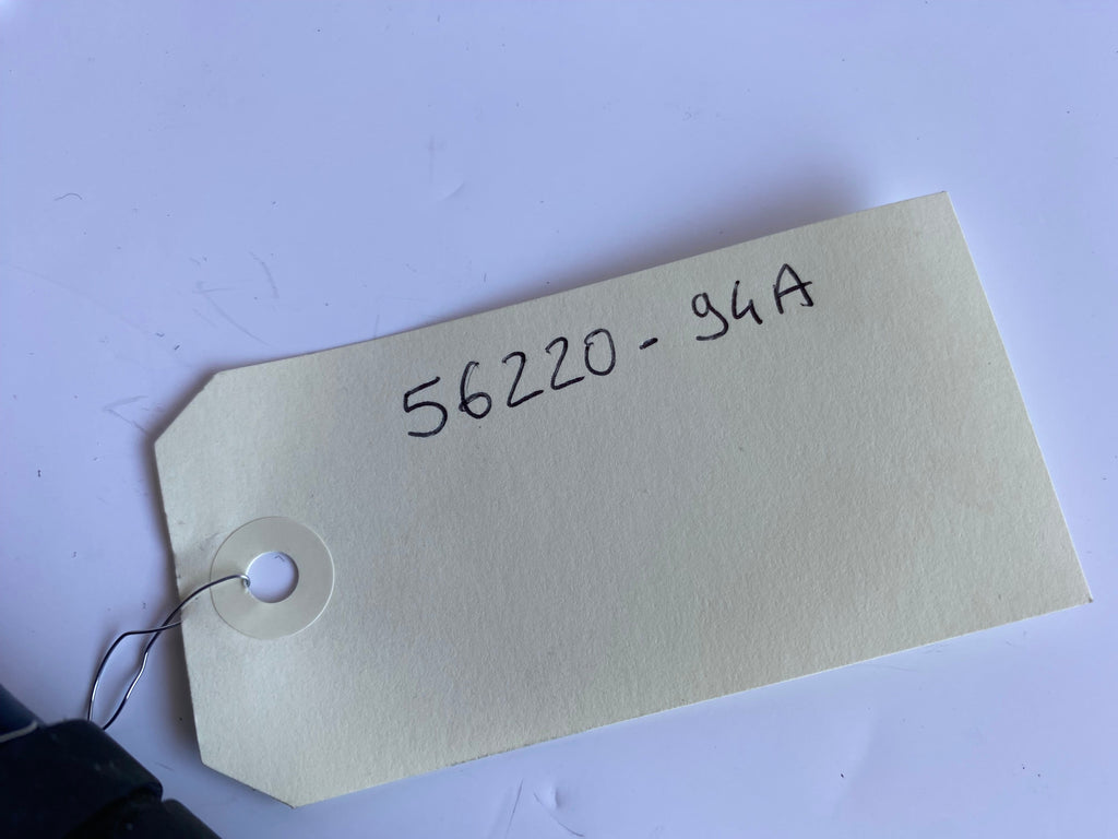 Poignée droite accélérateur à câbles Harley Davidson REF OEM 56220-94A