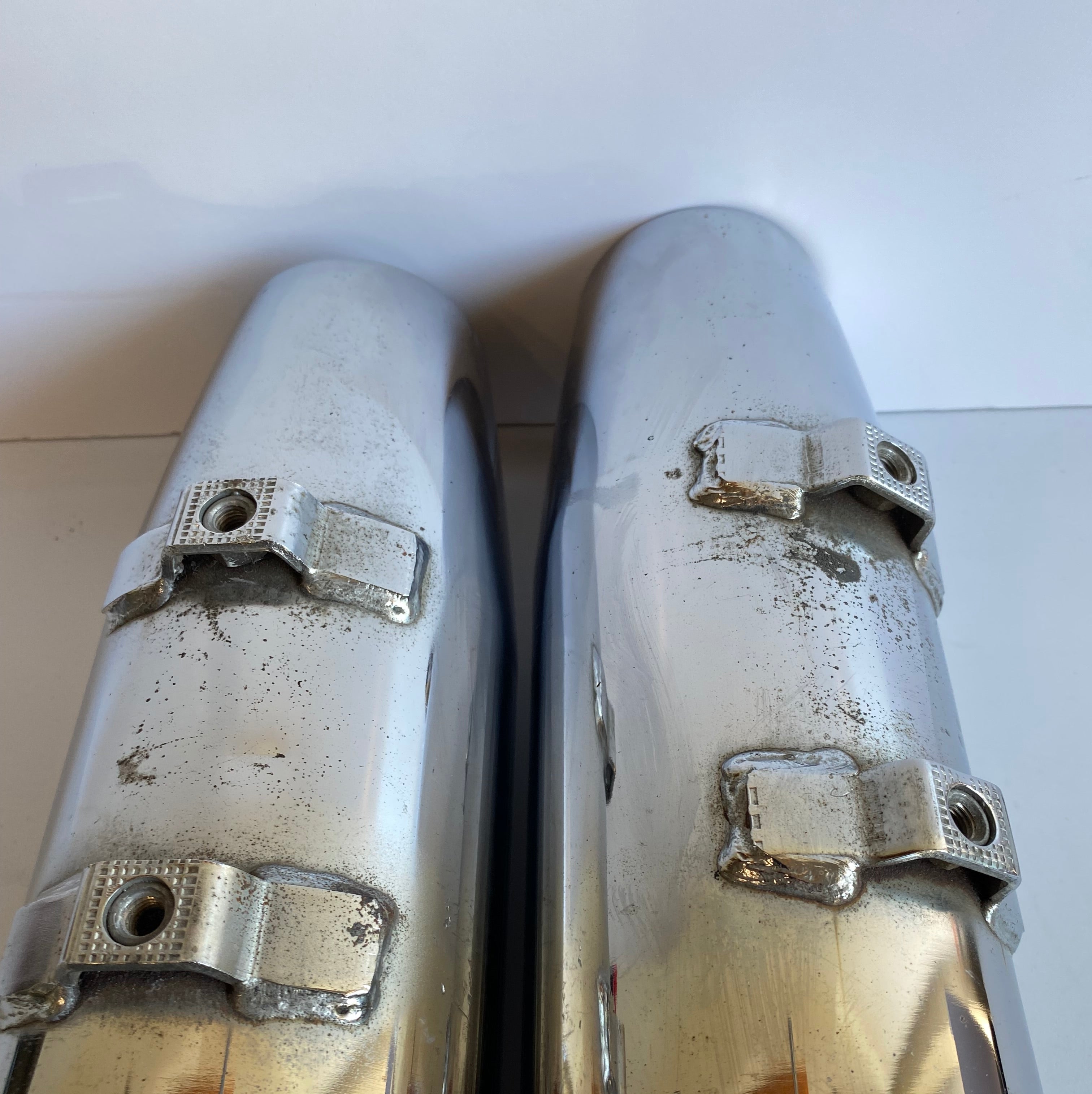 Harley Davidson Touring Original Muffler Set REF OEM 65538-85 &amp; 65539-86