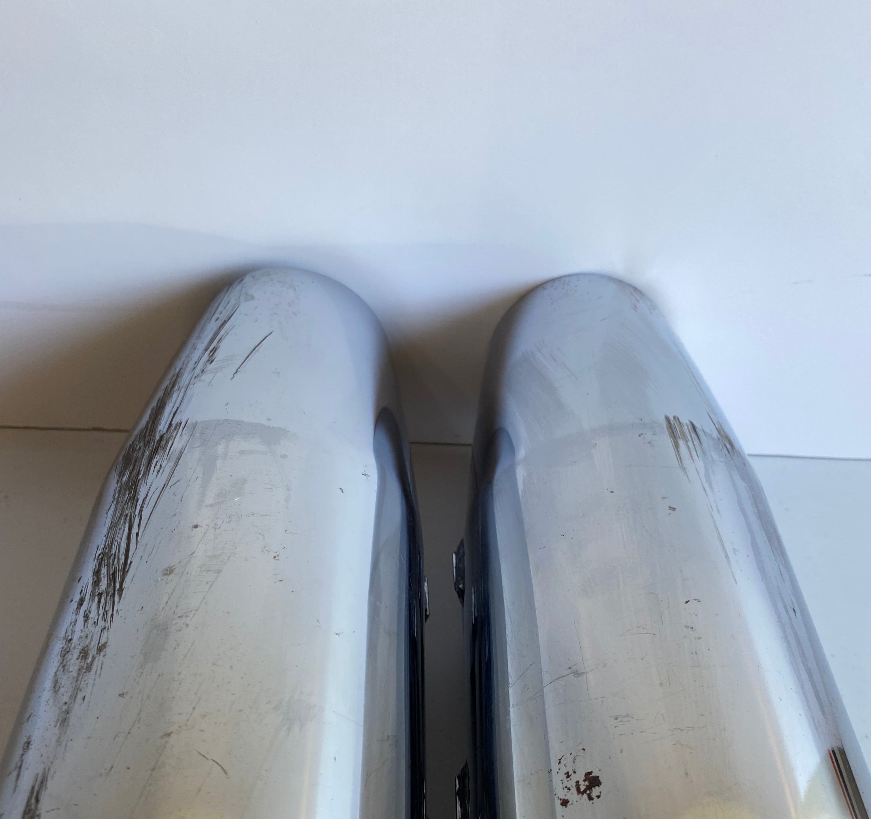 Harley Davidson Touring Original Muffler Set REF OEM 65538-85 &amp; 65539-86