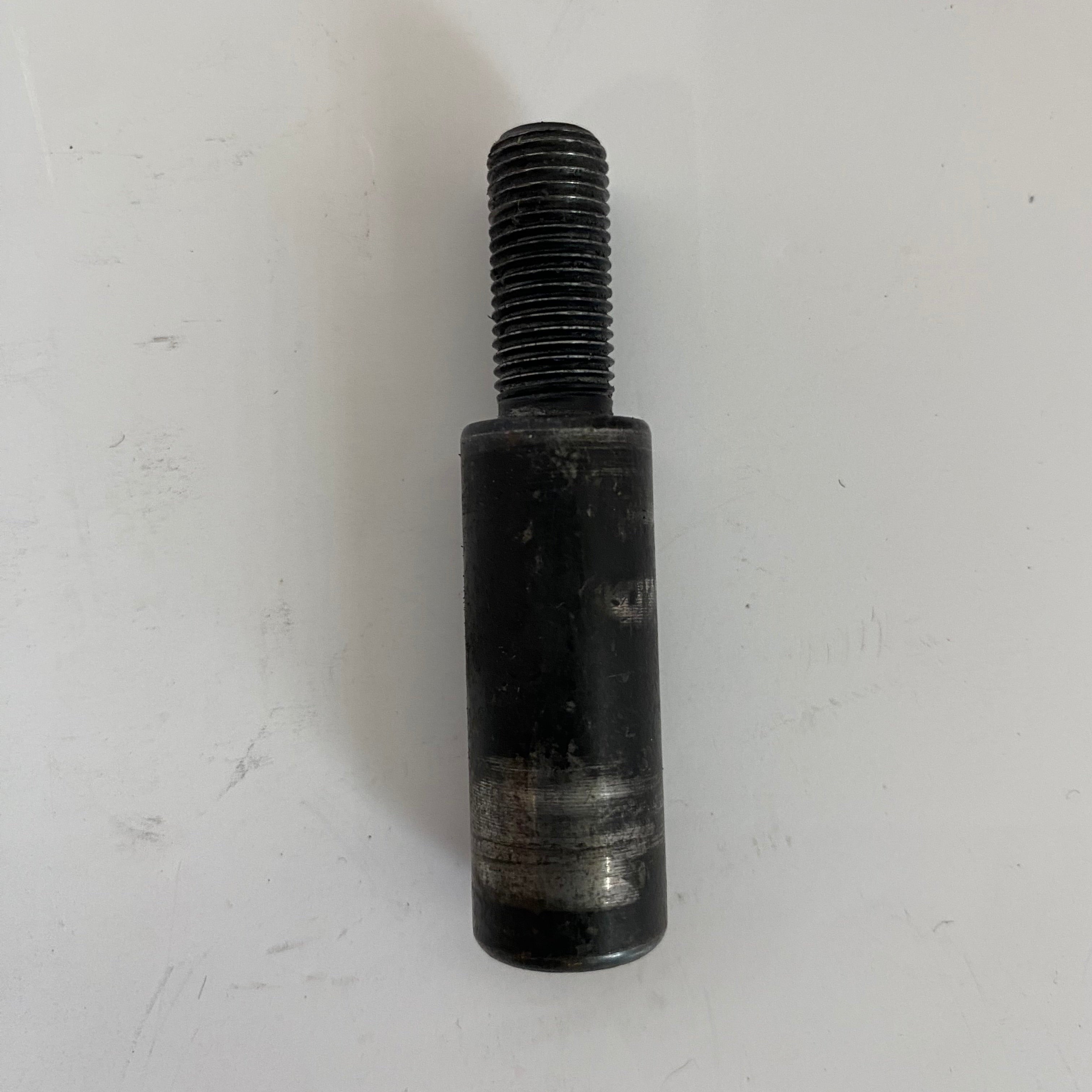 Vis étrier de frein avant inférieur Harley Davidson REF OEM 44053-92A