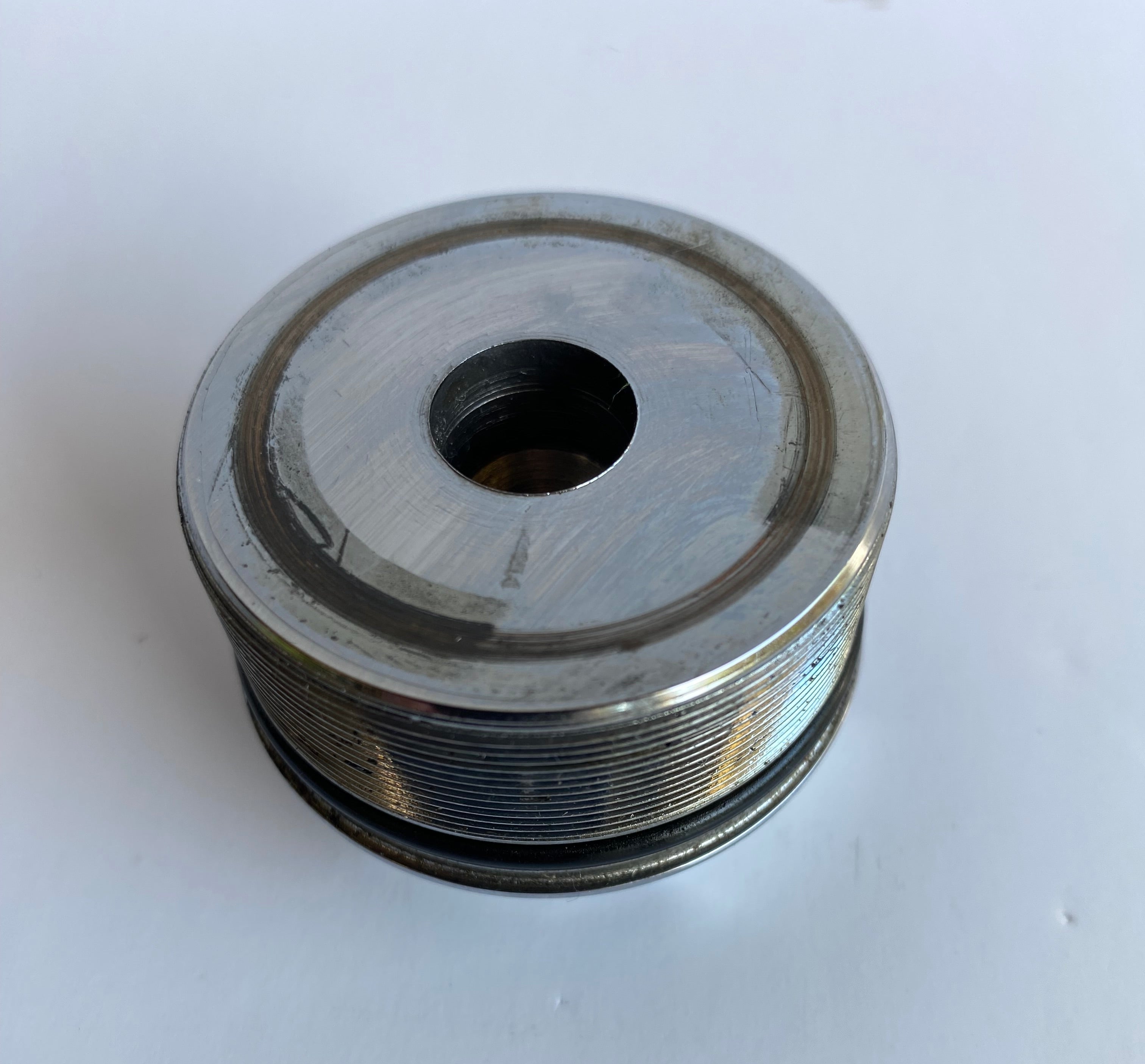 Bouchon de tube de fourche 49mm Harley Davidson REF OEM 46612-06