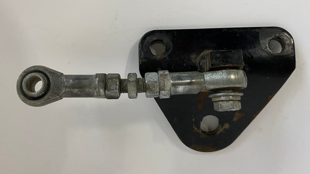 Support moteur inférieur avant Harley Davidson REF OEM 47159-79A & 16219-79C