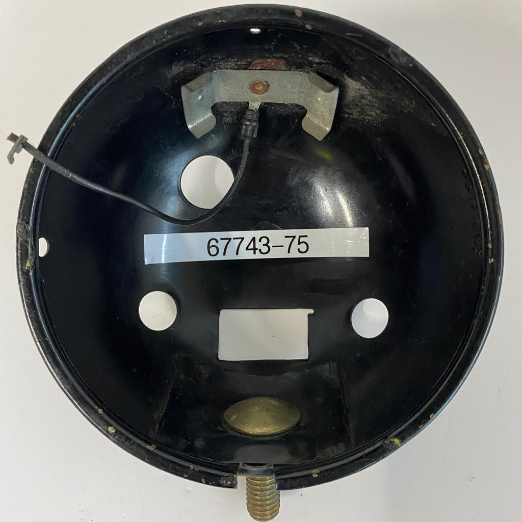 Coque de phare 5-3/4 pouces Harley Davidson REF OEM 67743-75