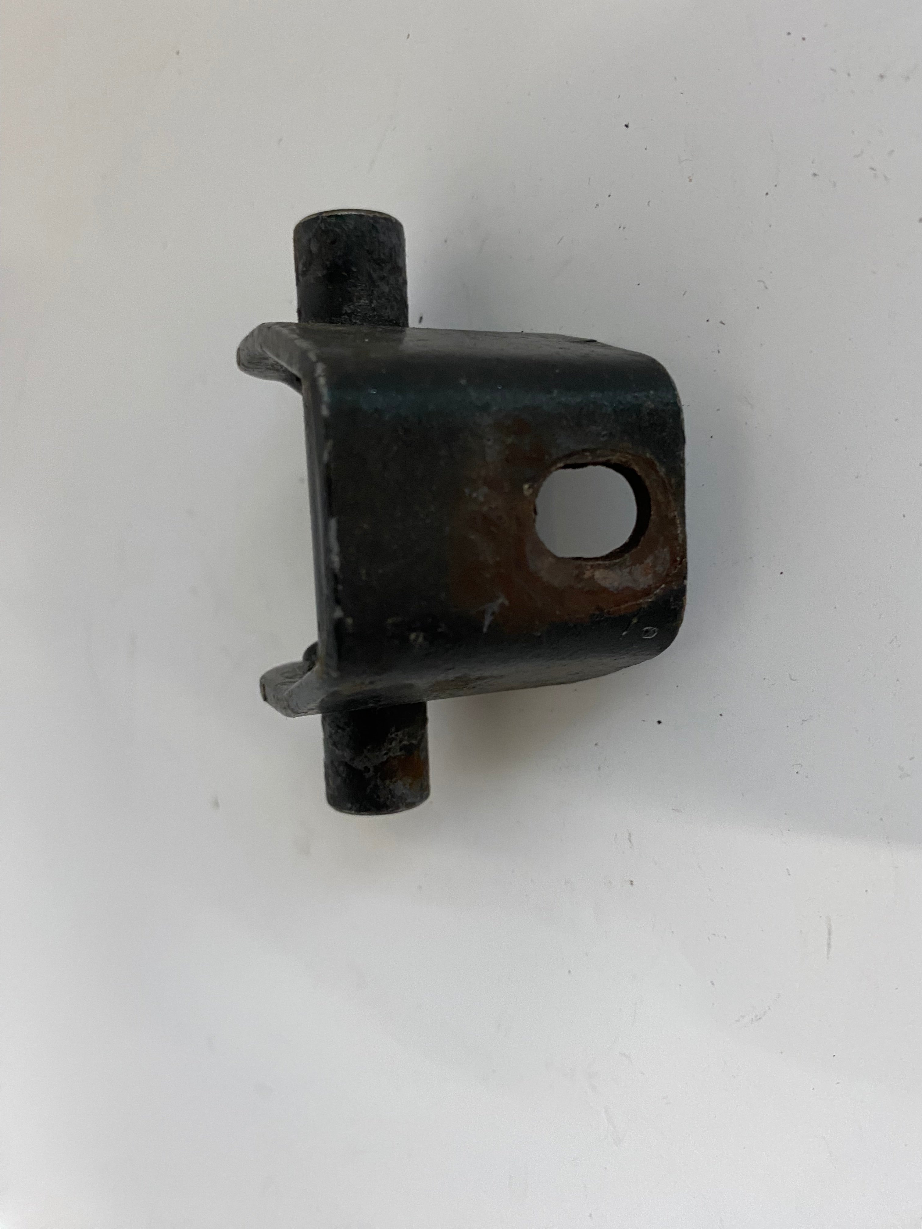 Support de réservoir supérieur Softail Harley Davidson REF OEM 61660-85