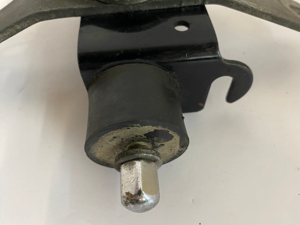 Support moteur supérieur Softail Harley Davidson REF OEM 16242-90 & 16247-91