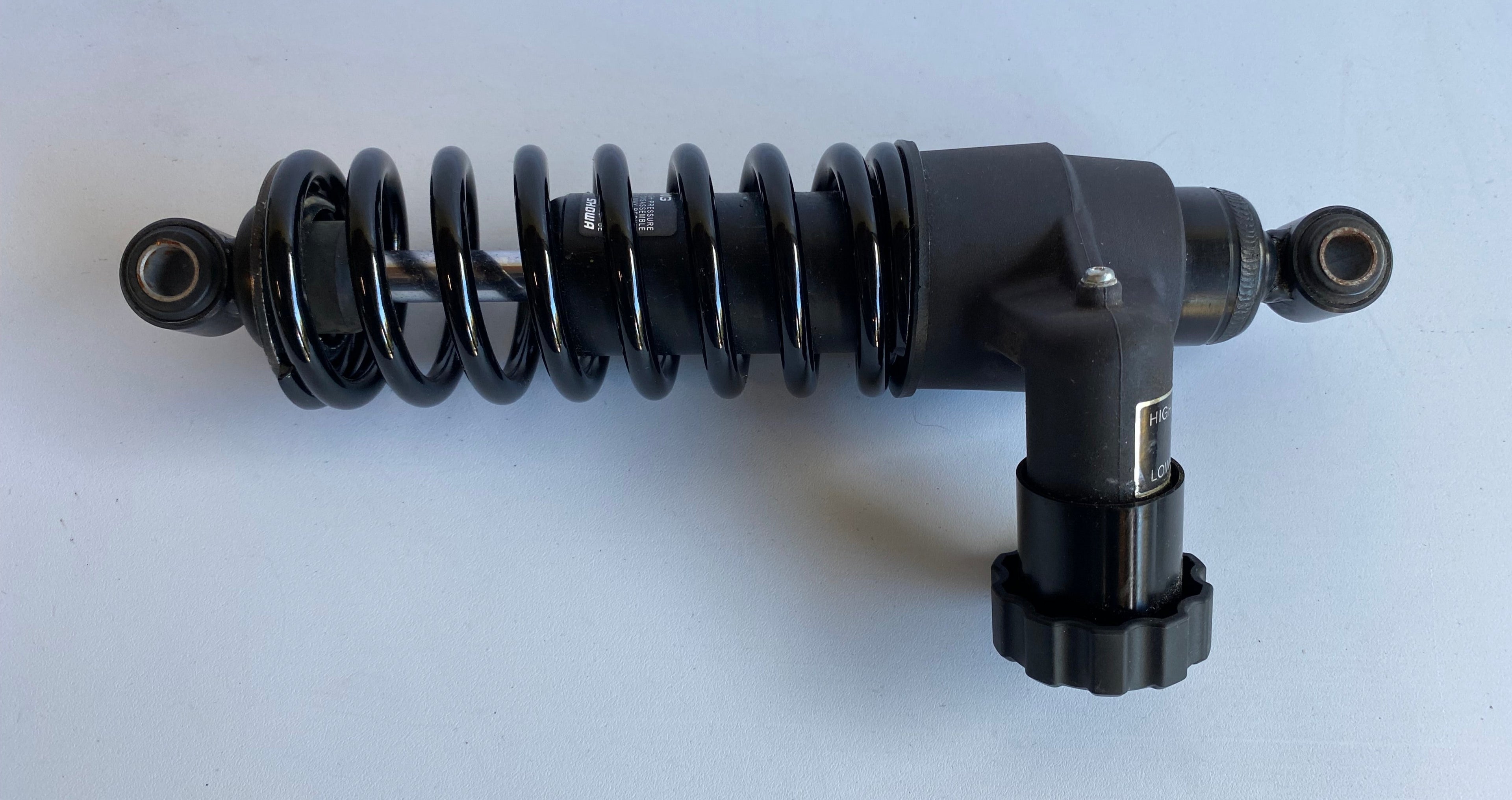 Harley Davidson Touring Left Rear Shock Absorber REF OEM 54000081