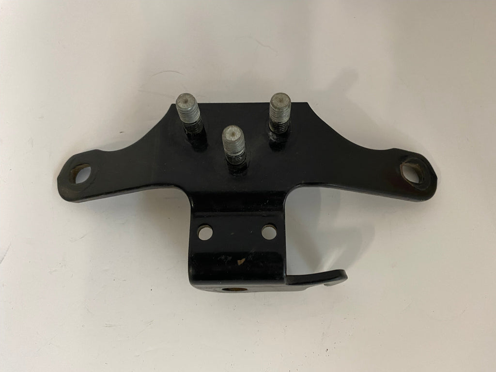 Support moteur supérieur Softail Harley Davidson REF OEM 69136-00