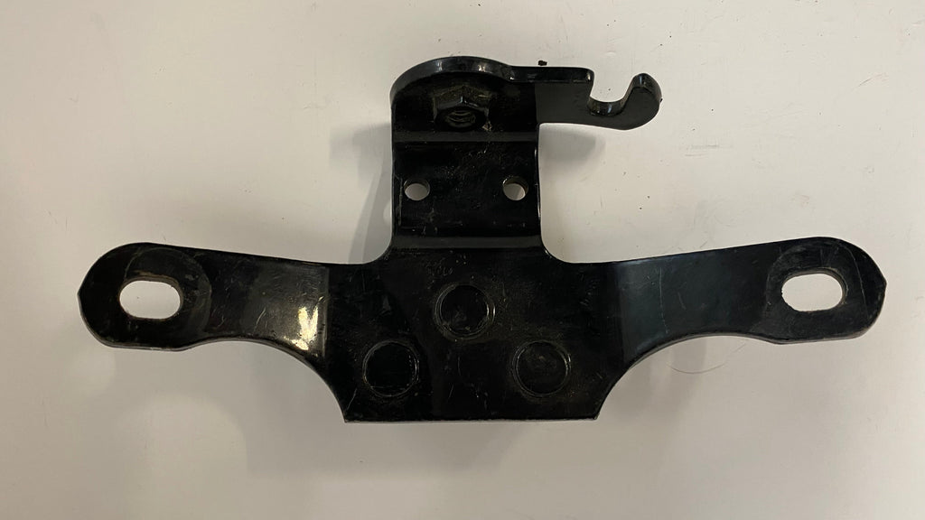 Support moteur supérieur Softail Harley Davidson REF OEM 69136-00