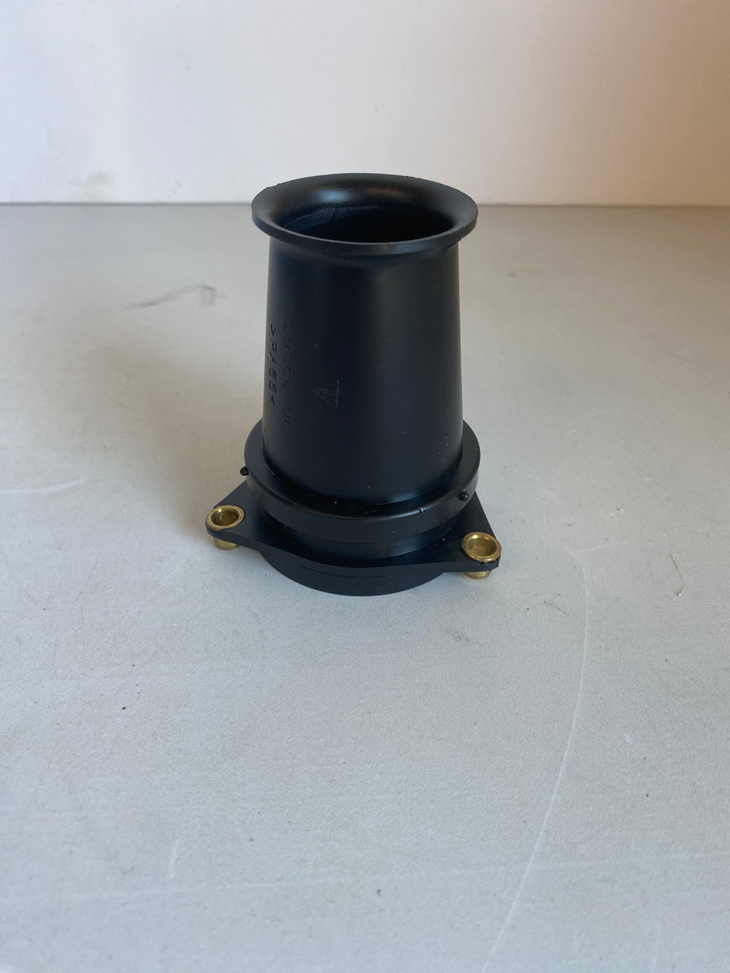 Cornet d'admission d'origine arrière VRSC Harley Davidson REF OEM 29568-06