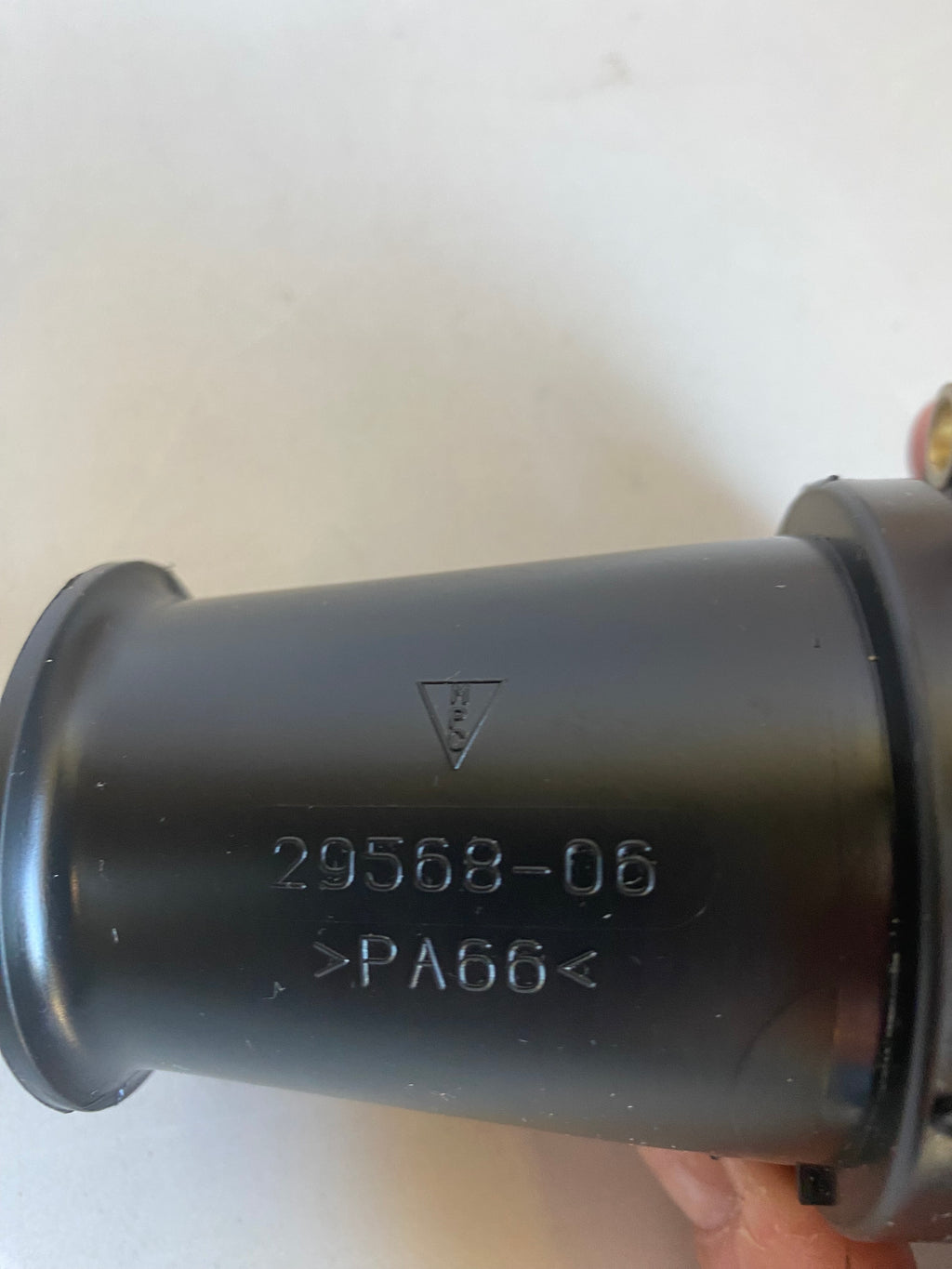 Cornet d'admission d'origine arrière VRSC Harley Davidson REF OEM 29568-06