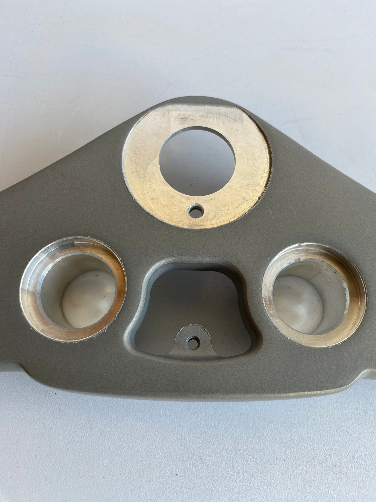 Té de fourche supérieur Softail Rocker FXWC Harley Davidson REF OEM 46705-08