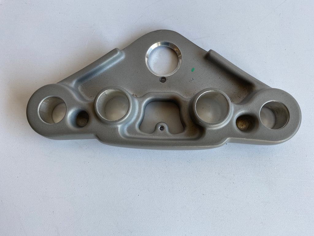 Upper Fork Clamp Softail Rocker FXWC Harley Davidson REF OEM 46705-08