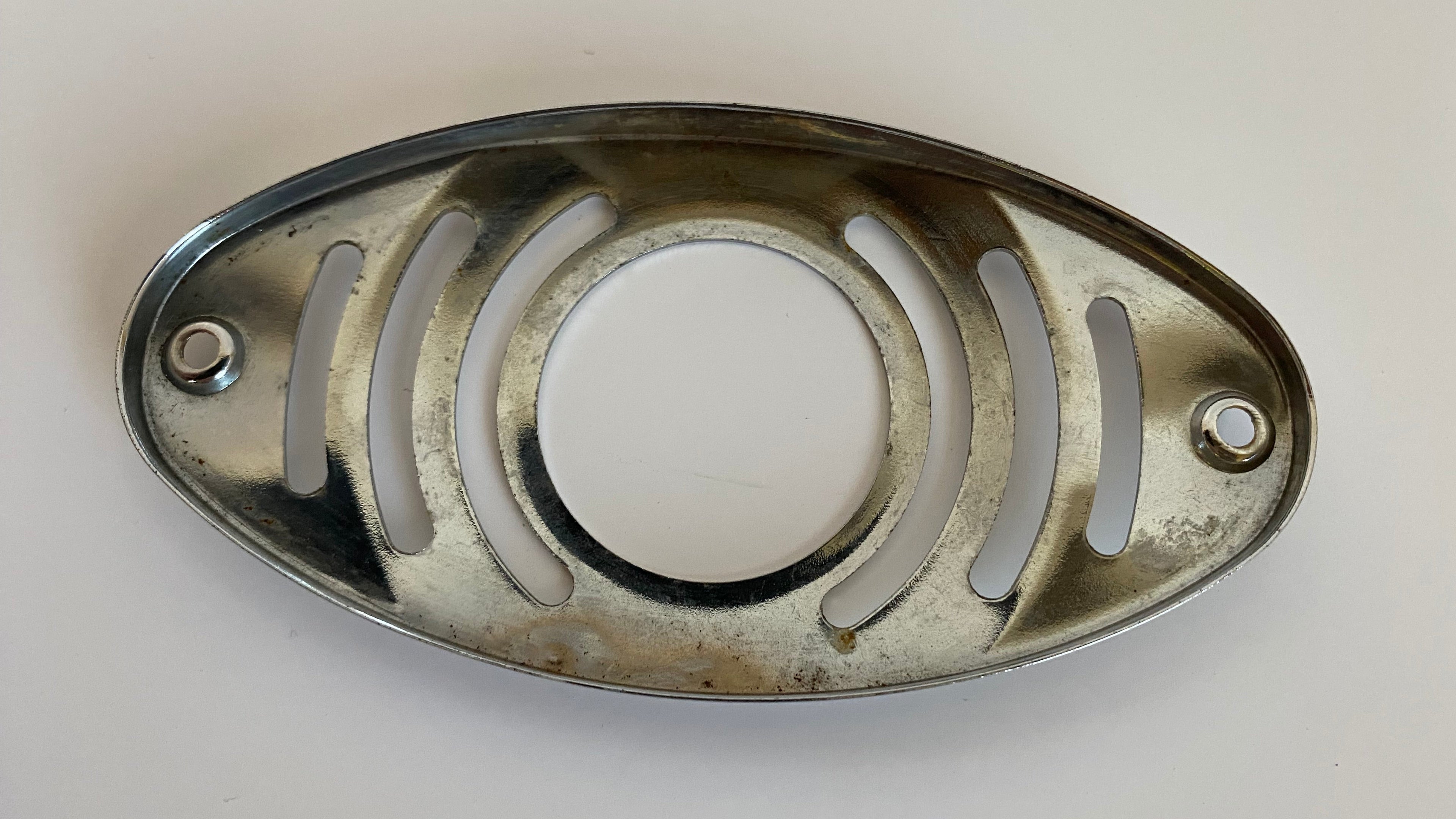 Grille de feu de stop arrière chromé Cat Eye Harley Davidson REF MCS 920284