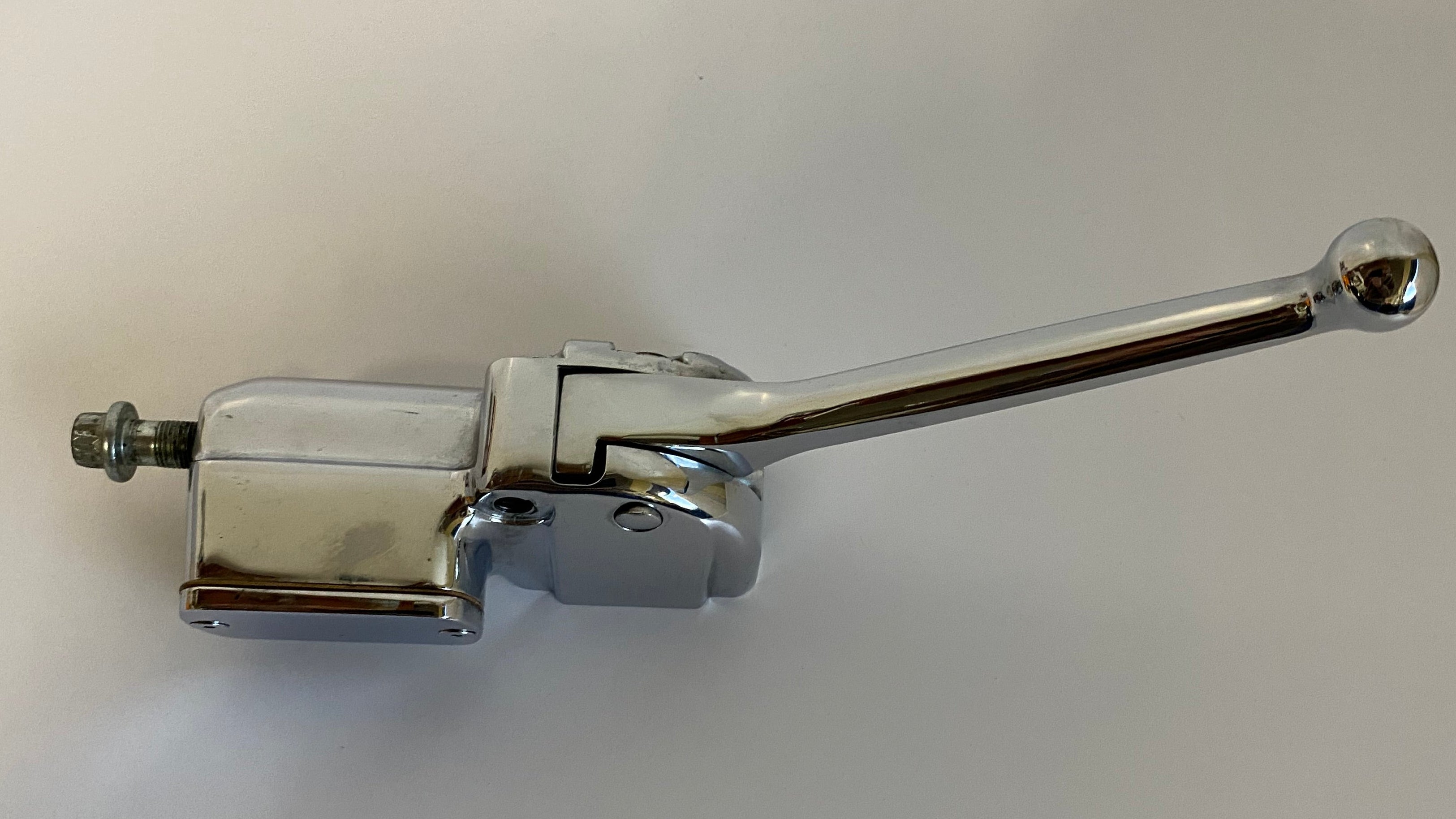 Maitre cylindre de frein avant chromé Shovelhead Harley Davidson REF 45010-73