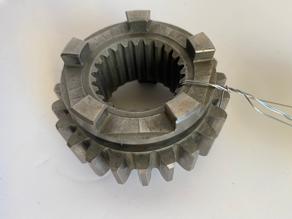 Pignon 2° arbre principal & 3° arbre secondaire Harley Davidson REF OEM 35026-79C