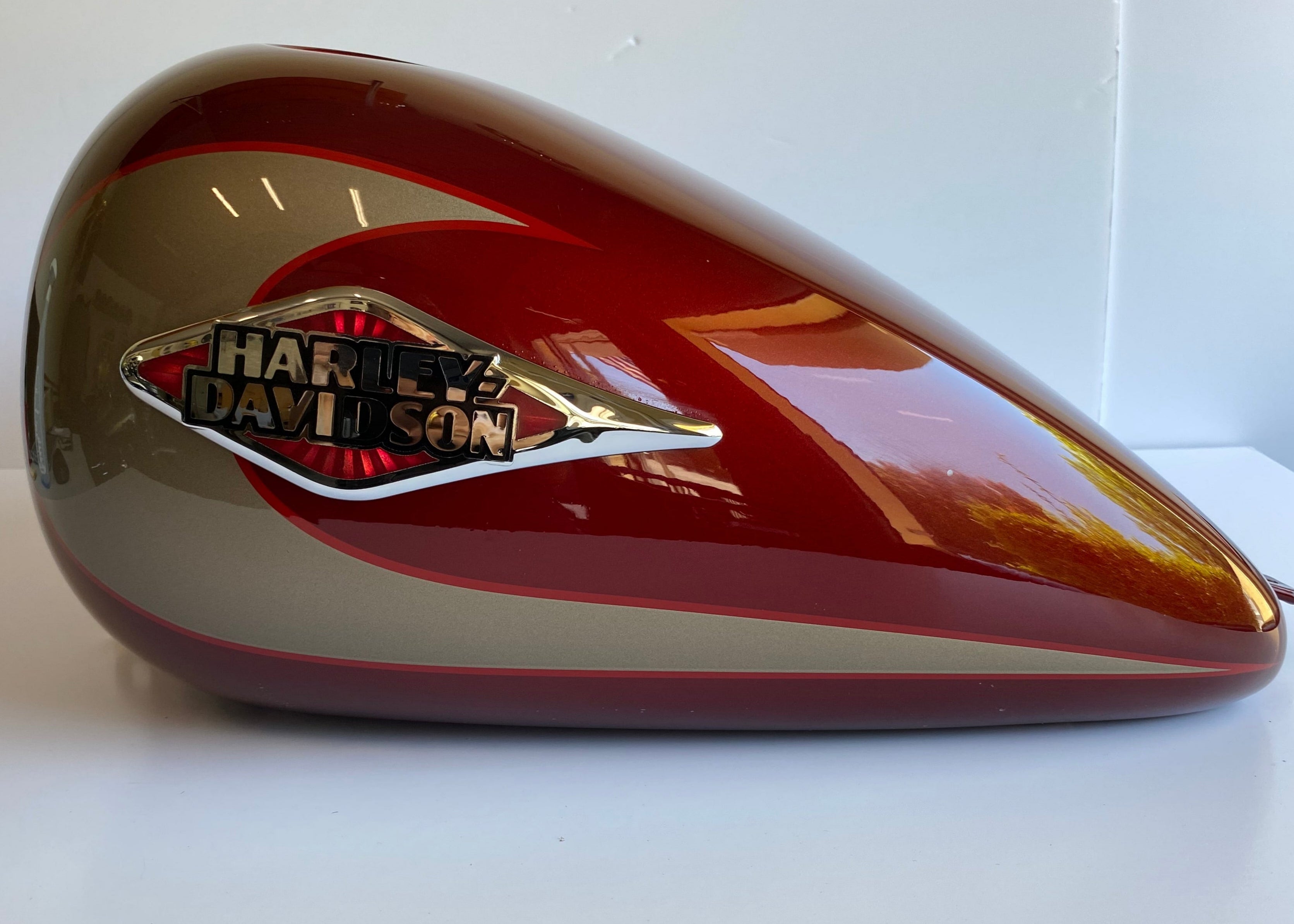 Harley Davidson Softail FLSTC Gas Fuel Tank REF OEM 62207-09DBF