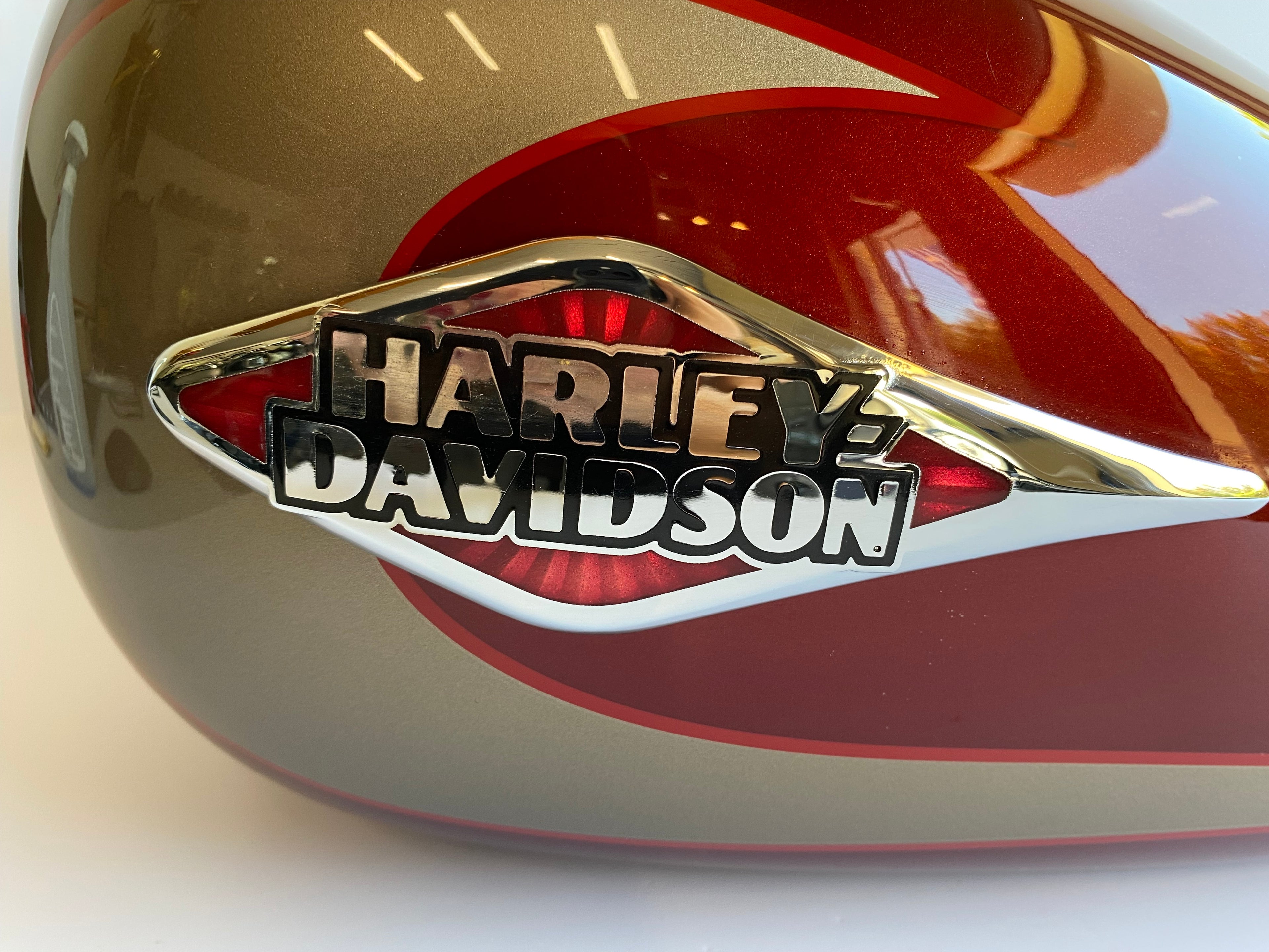 Harley Davidson Softail FLSTC Gas Fuel Tank REF OEM 62207-09DBF