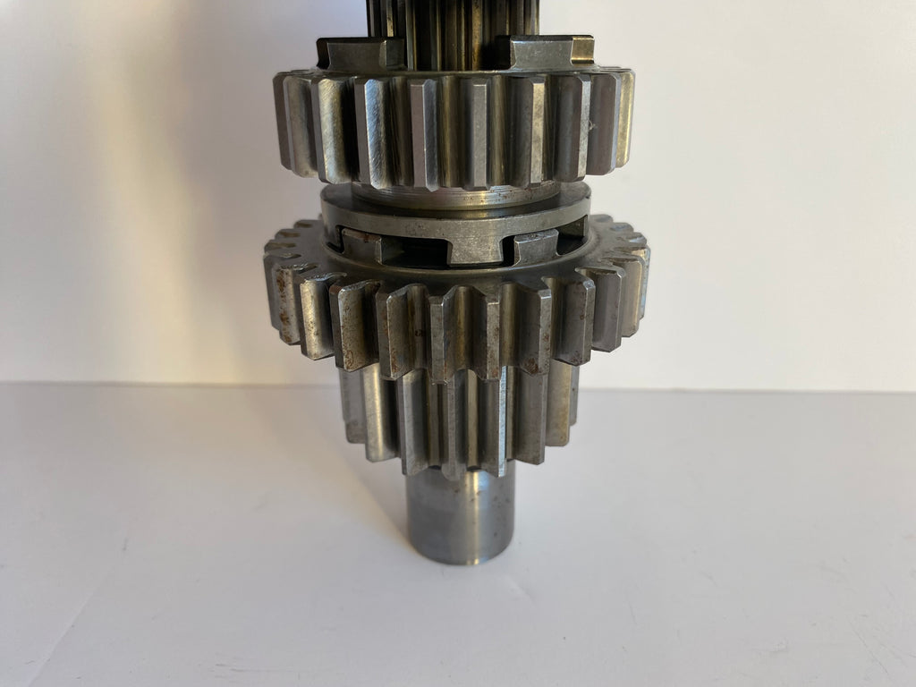 Arbre secondaire boite a 5 vitesses Harley Davidson REF OEM 35632-79