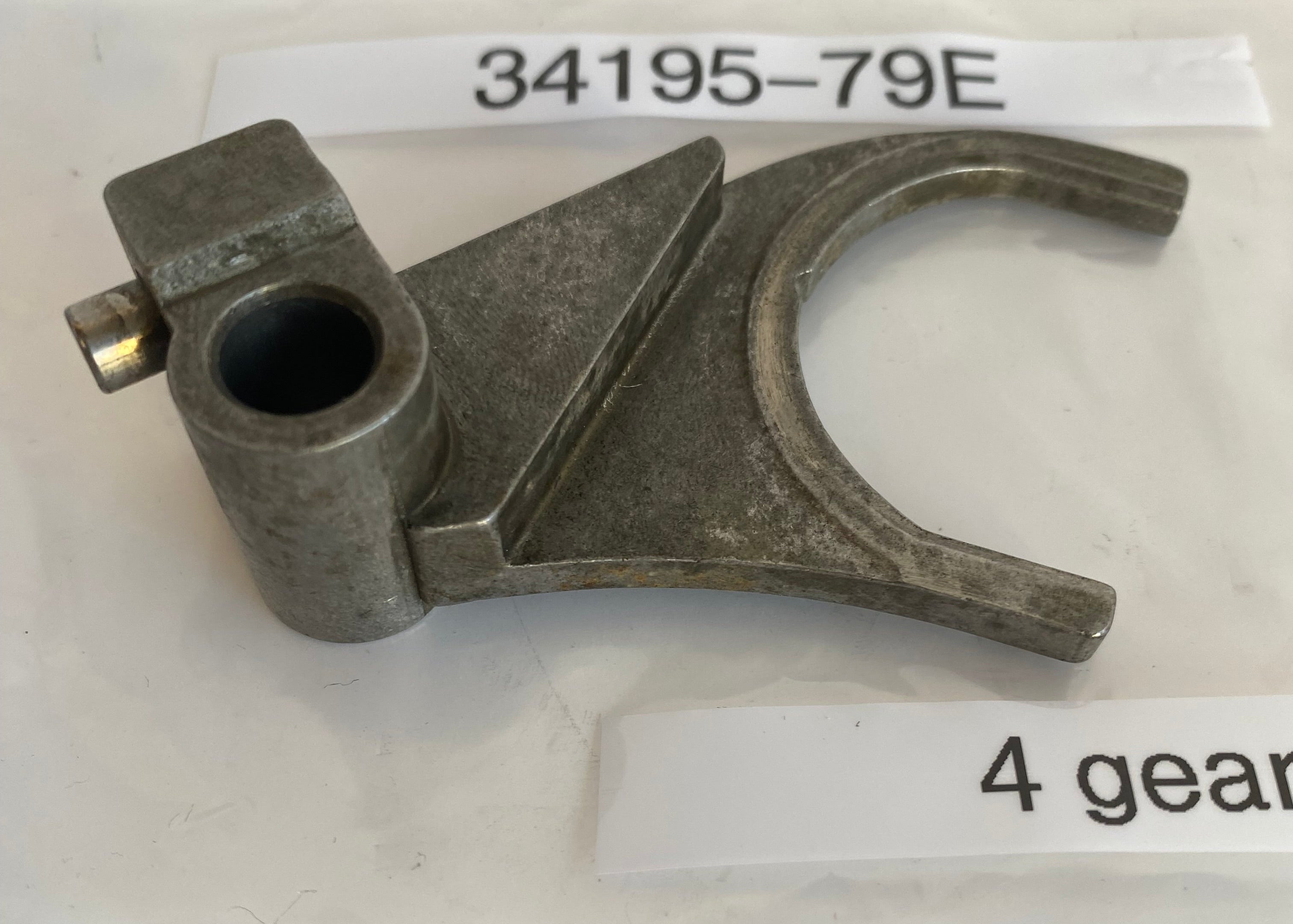 Fourchette 4° vitesses Harley Davidson REF OEM 34195-79E