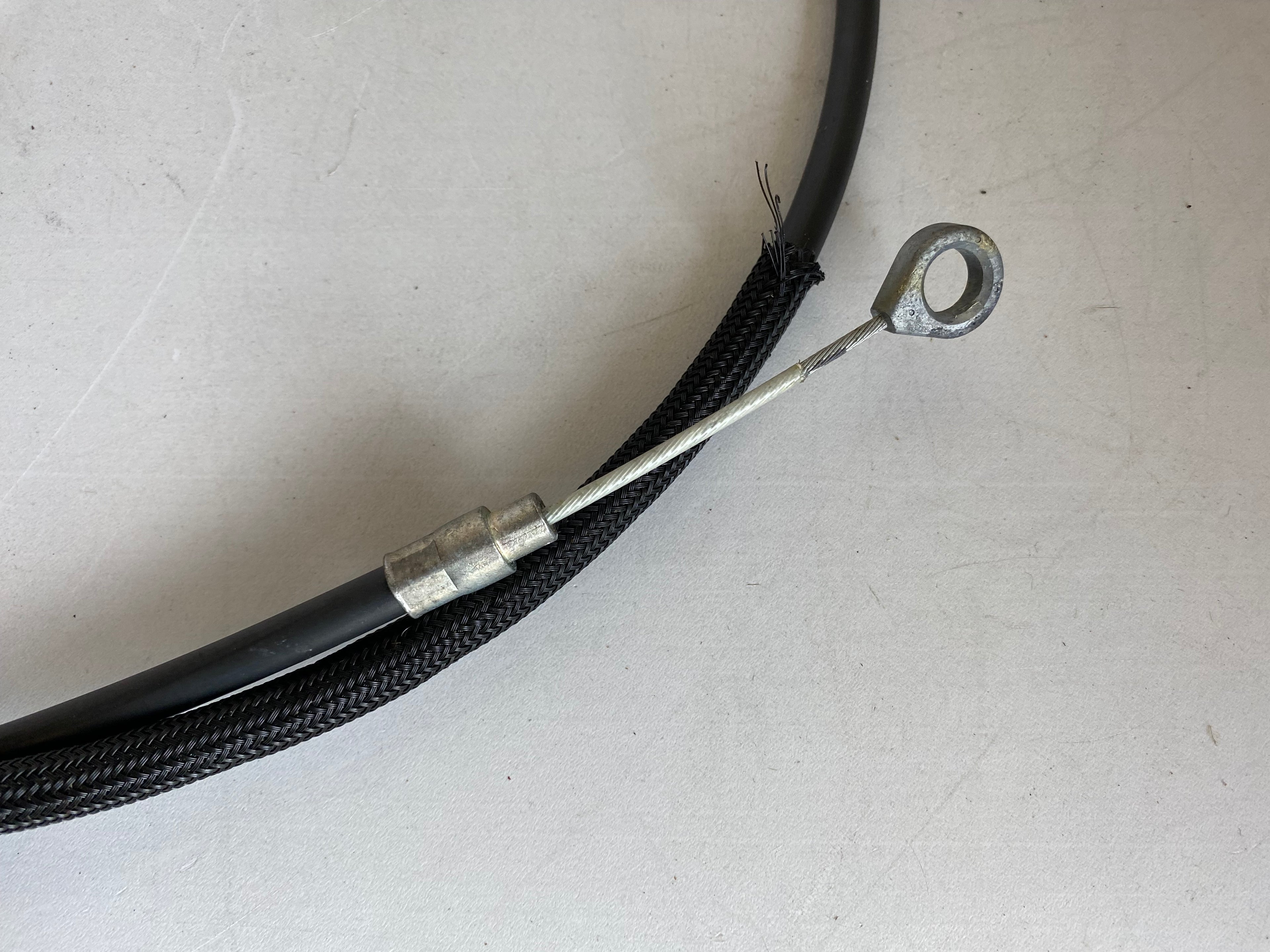 Cable embrayage 68 pouces 173 cm Harley Davidson REF 38767-06C