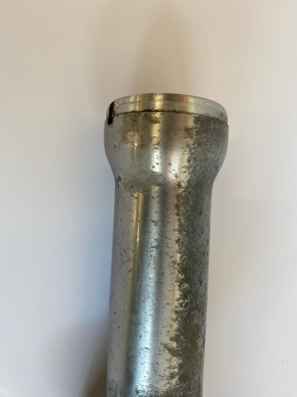 Fourreau de fourche gauche 39mm Harley Davidson REF OEM 45920-87