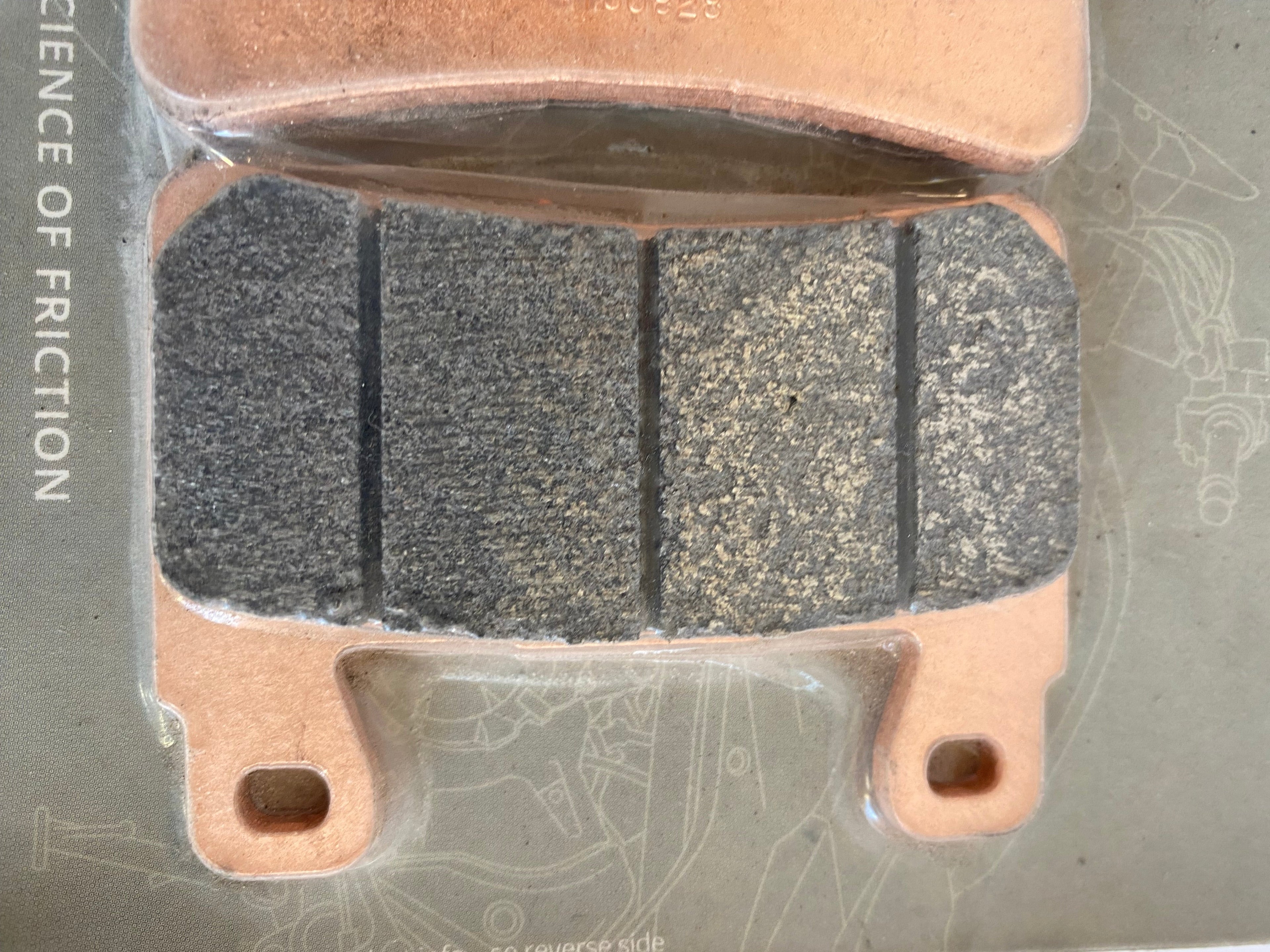 Jeu de plaquettes de frein avant XR1200 & Softail M8 Harley Davidson REF OEM 42739-08