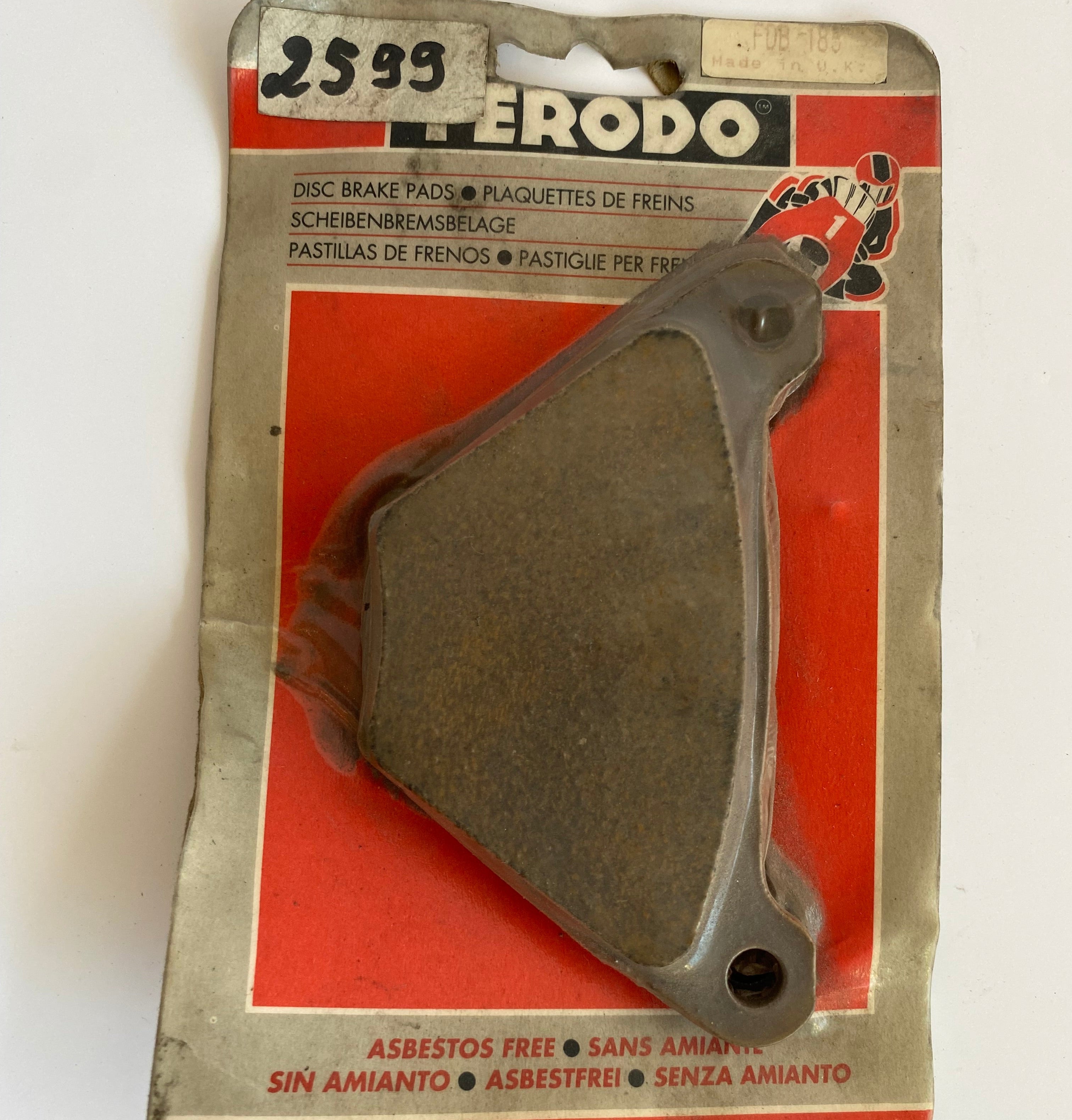 Jeu de plaquettes de frein FERODO Harley Davidson REF OEM 44135-74A