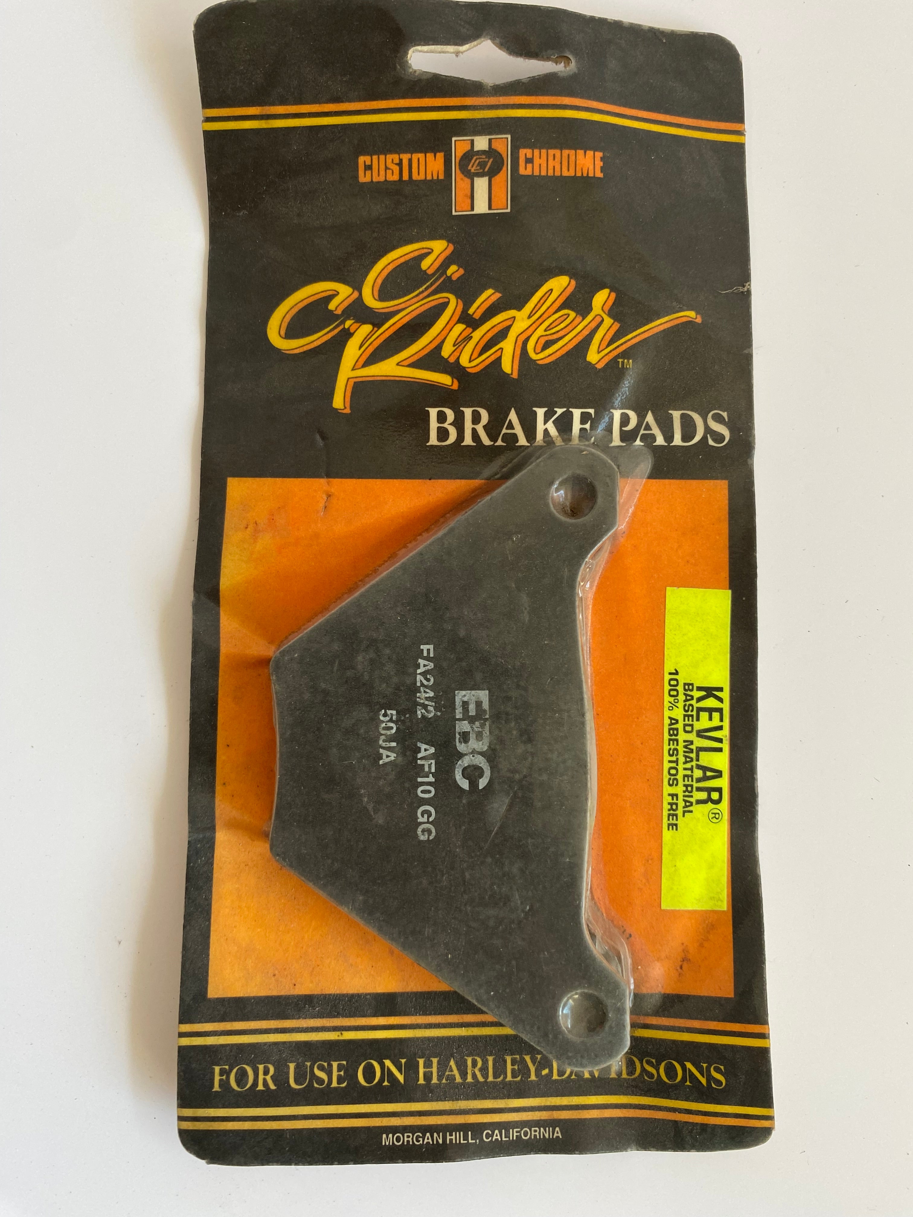 Jeu de plaquettes de frein Custom Chrome Harley Davidson REF OEM 44135-74A