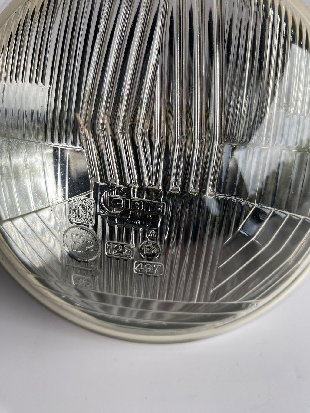 Optique de phare 5-3/4 USA ampoule H4 Harley Davidson REF OEM 67698-81D