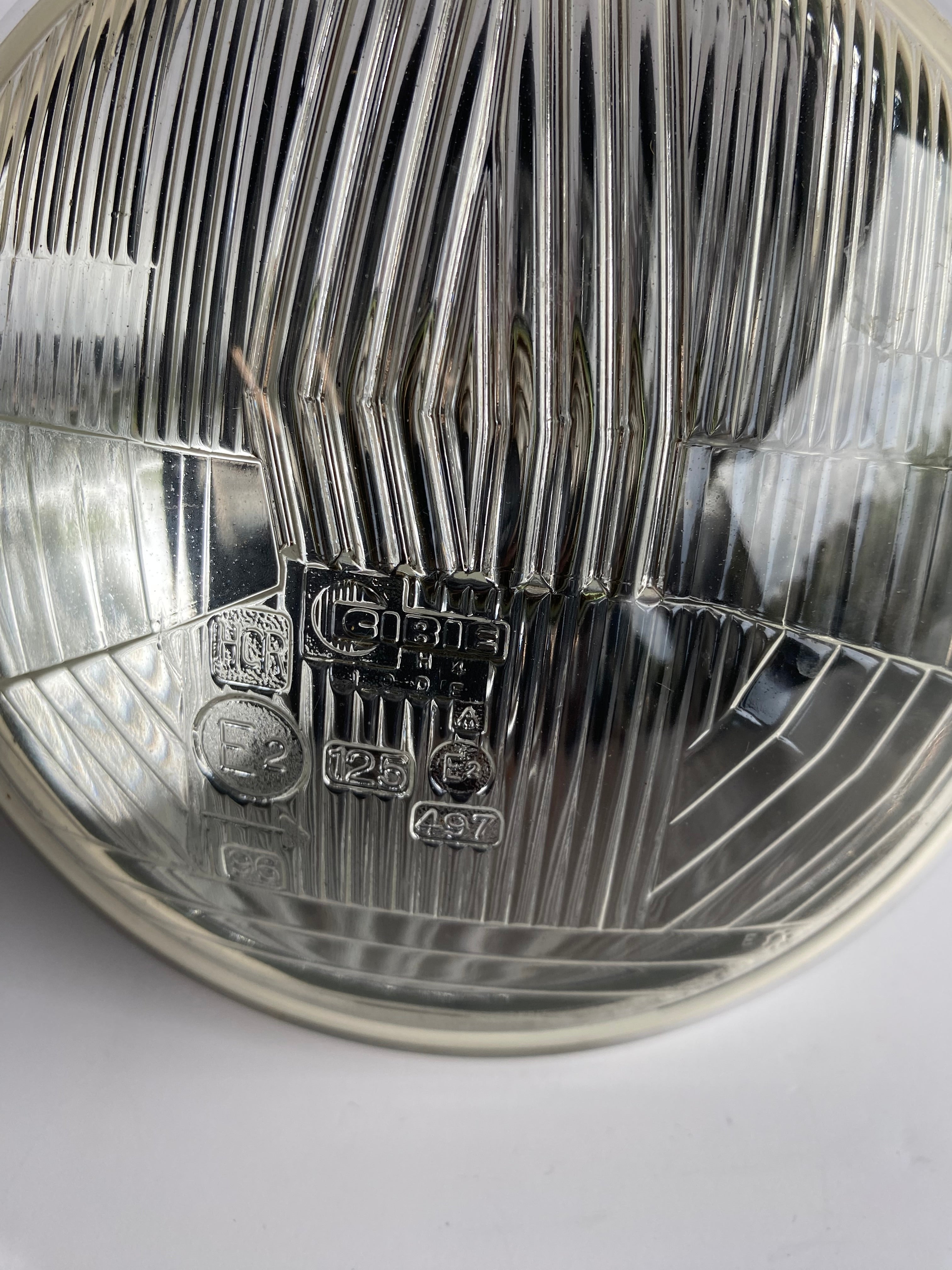 Optique de phare 5-3/4 USA ampoule H4 Harley Davidson REF OEM 67698-81D