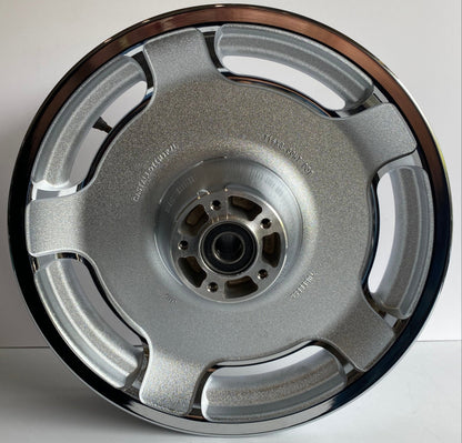 Roue avant 3.00 x 16 Road King NEUF Harley Davidson REF OEM 41122-04