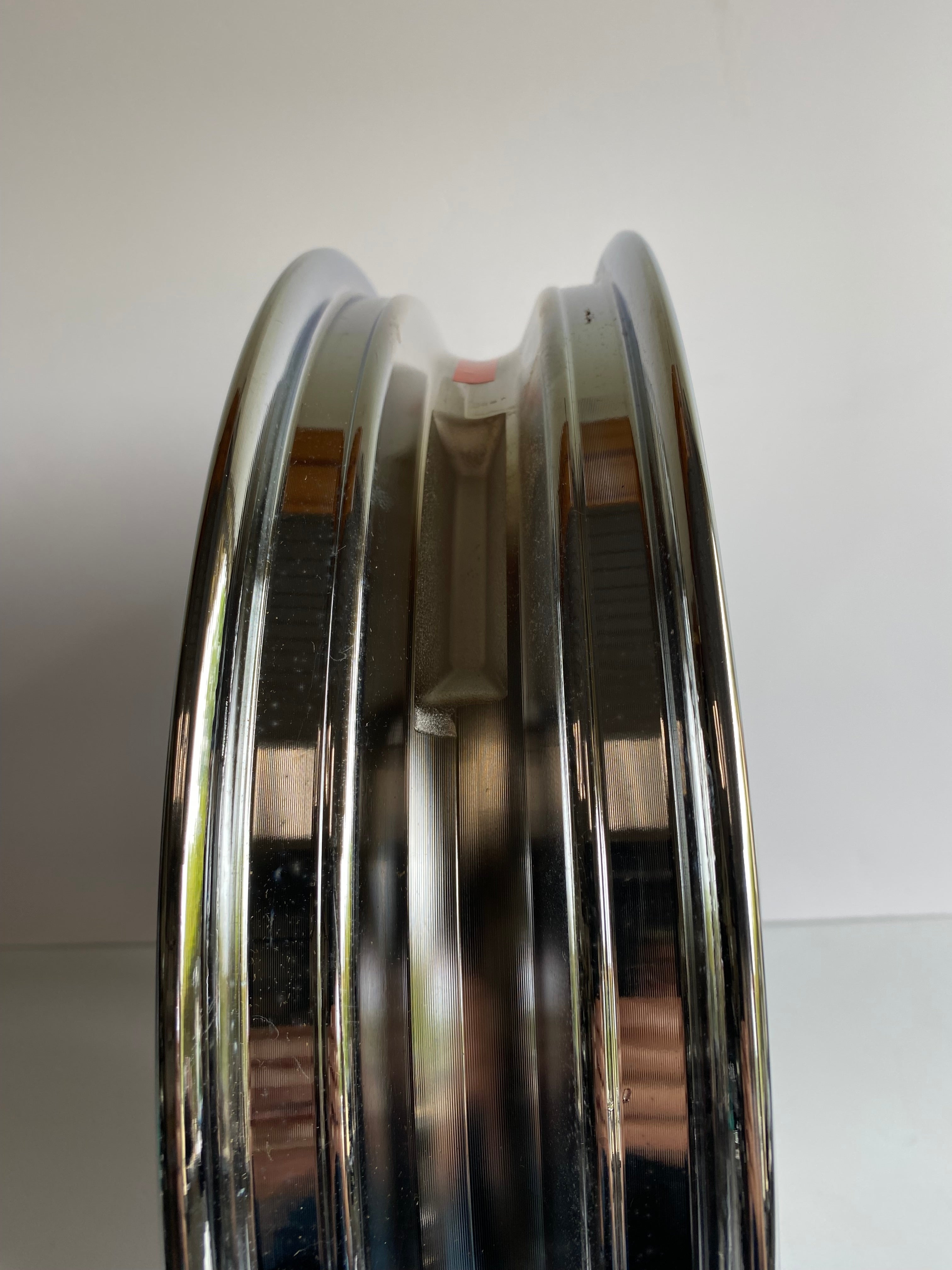 Front wheel 3.00 x 16 Road King NEW Harley Davidson REF OEM 41122-04