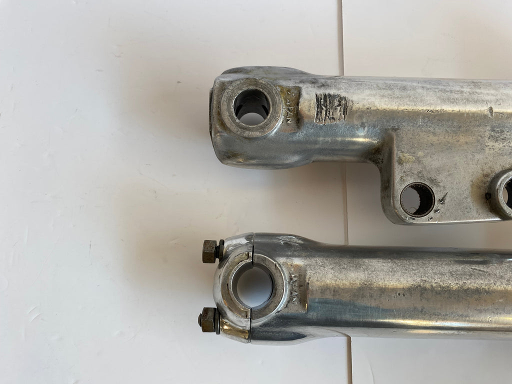 Jeu de fourreaux de fourche 35mm Kayaba Harley Davidson REF 45974-73 & 45976-73