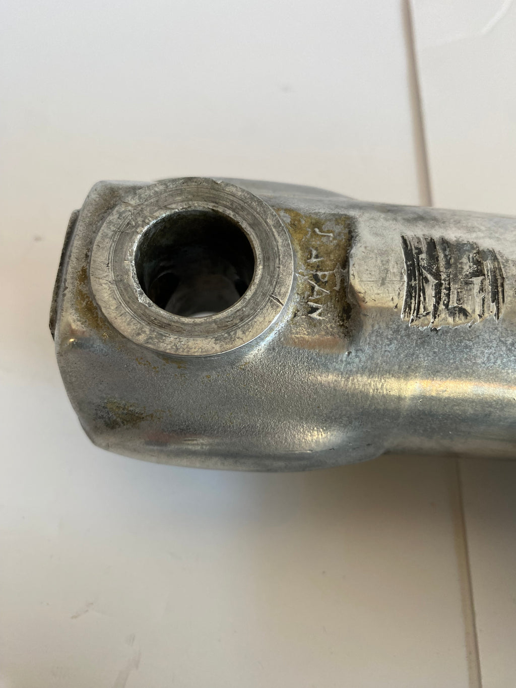 Jeu de fourreaux de fourche 35mm Kayaba Harley Davidson REF 45974-73 & 45976-73