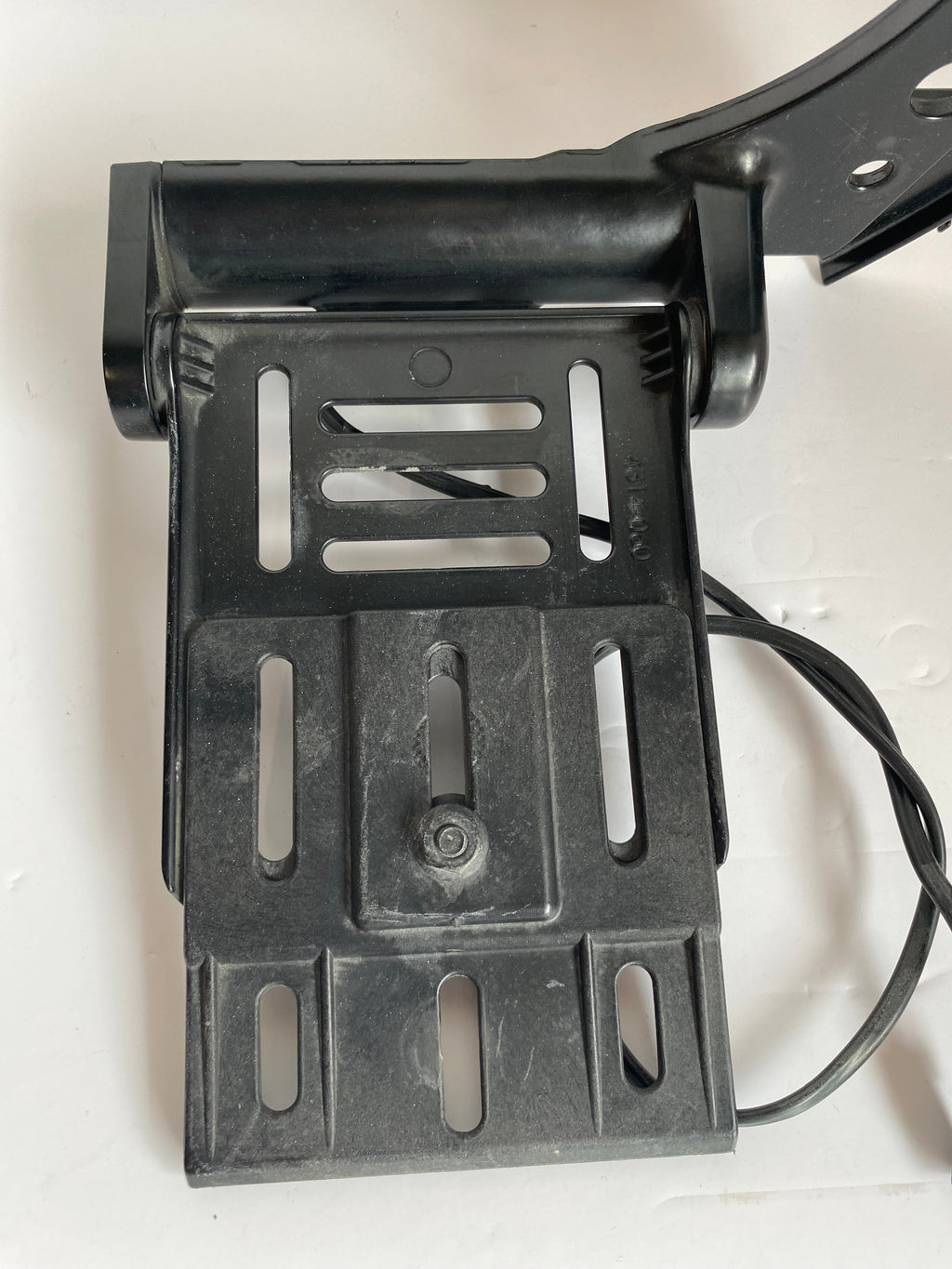 Support de plaque immatriculation latérale Sportster noir Harley Davidson REF OEM 67900155