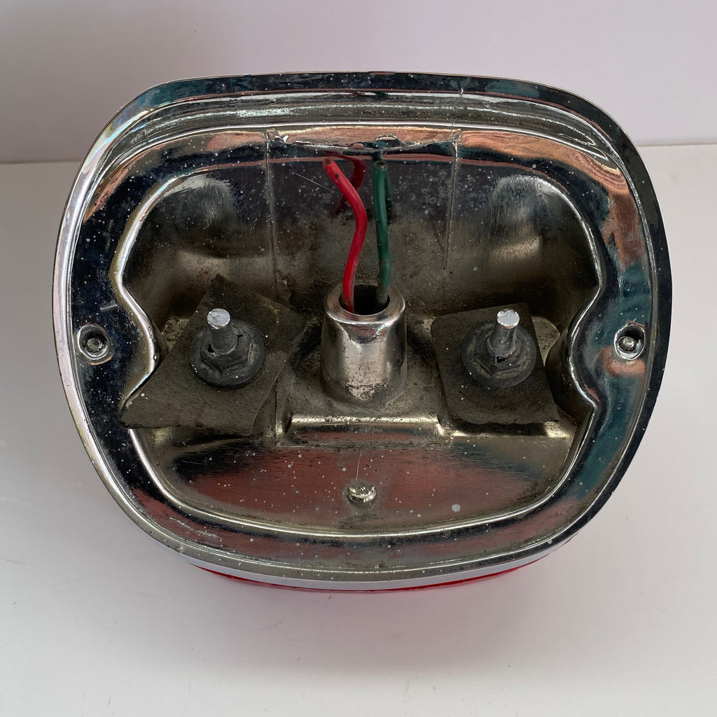 Feu arrière complet Harley Davidson REF OEM : 68049-93B