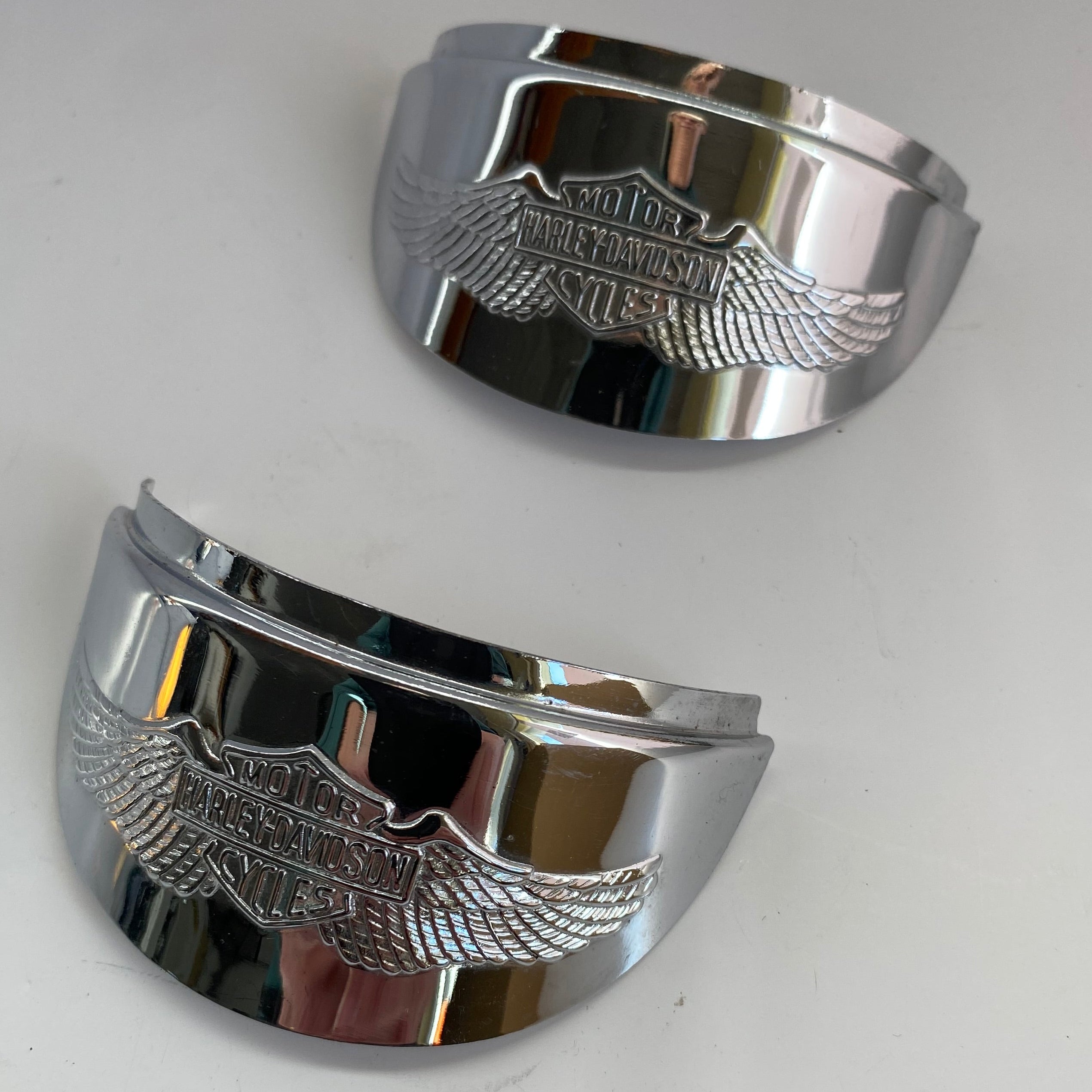 Jeu de 2 casquettes clignotants Bar&Shield Harley Davidson REF 68102-96