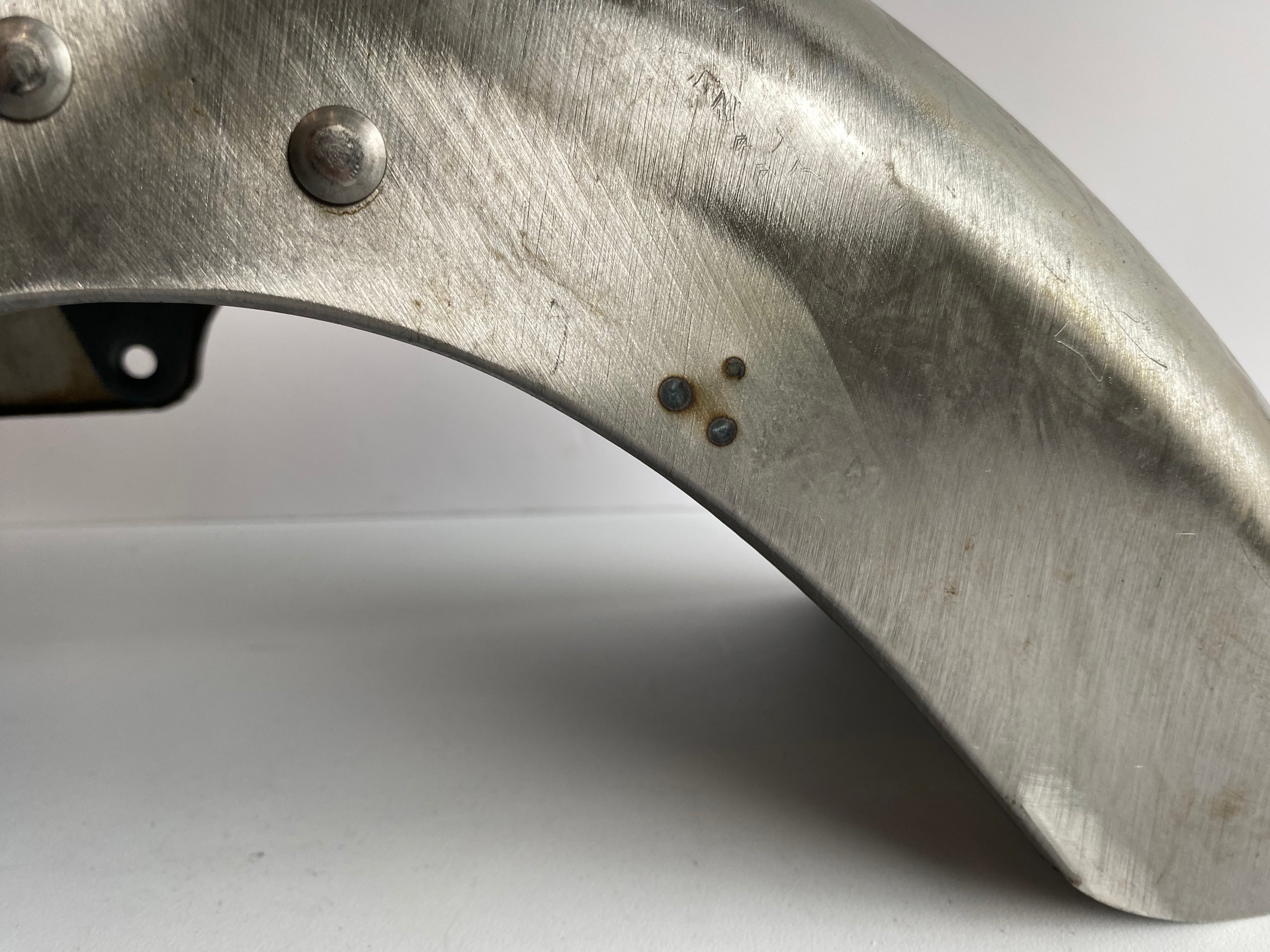 Front Fender Softail Fat Boy Harley Davidson REF OEM 59139-89