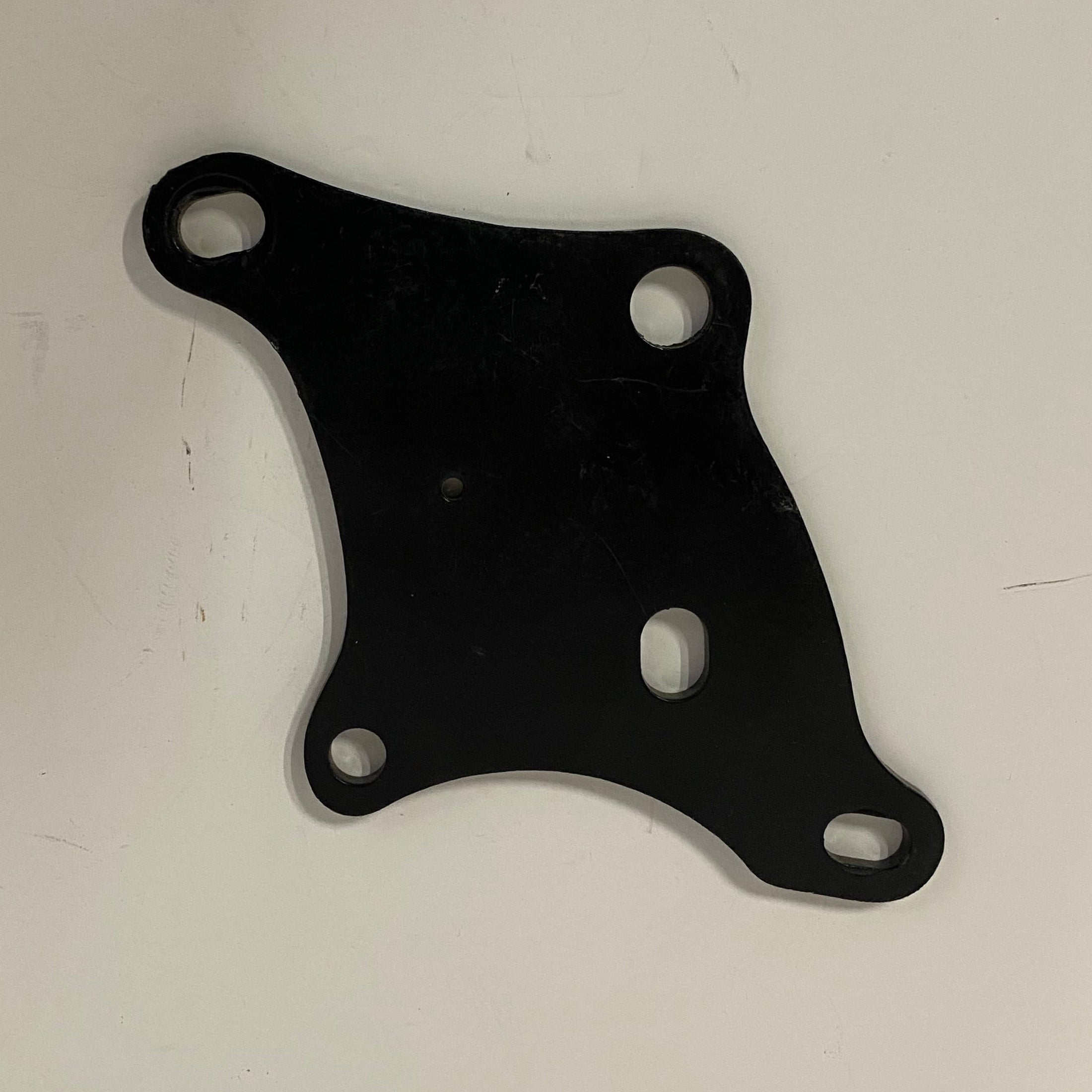 Support moteur avant inférieur Sportster Harley Davidson REF OEM 16210-79